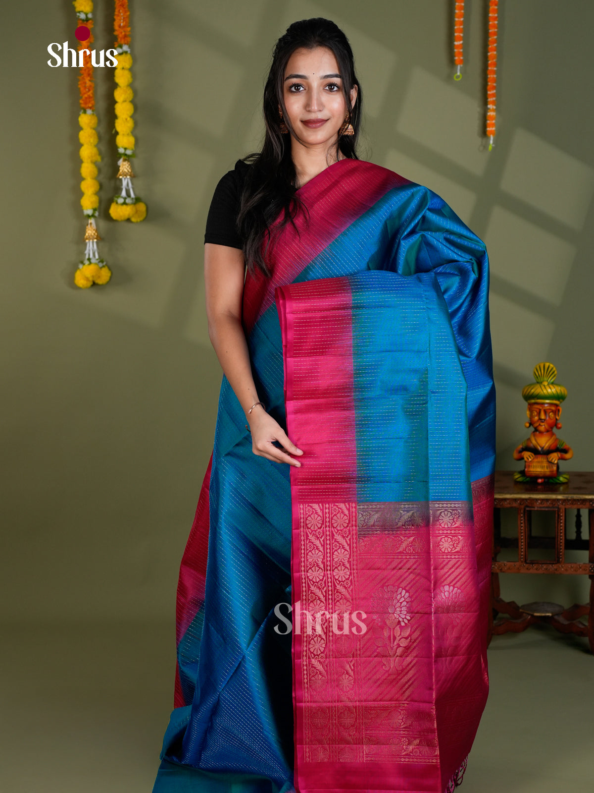 Buy Serene Blue Soft Silk Saree With Dotted Lines & Pink Border & Brocade Pallu
