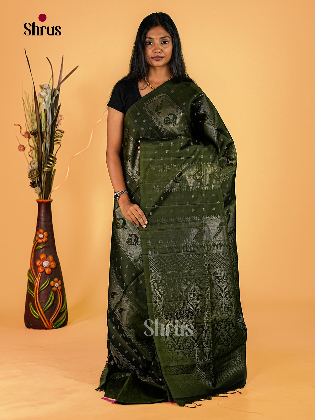 Bold Olive Green Borderless Soft Silk Sarees With Silver Motifs & Self Zari Brocade Pallu
