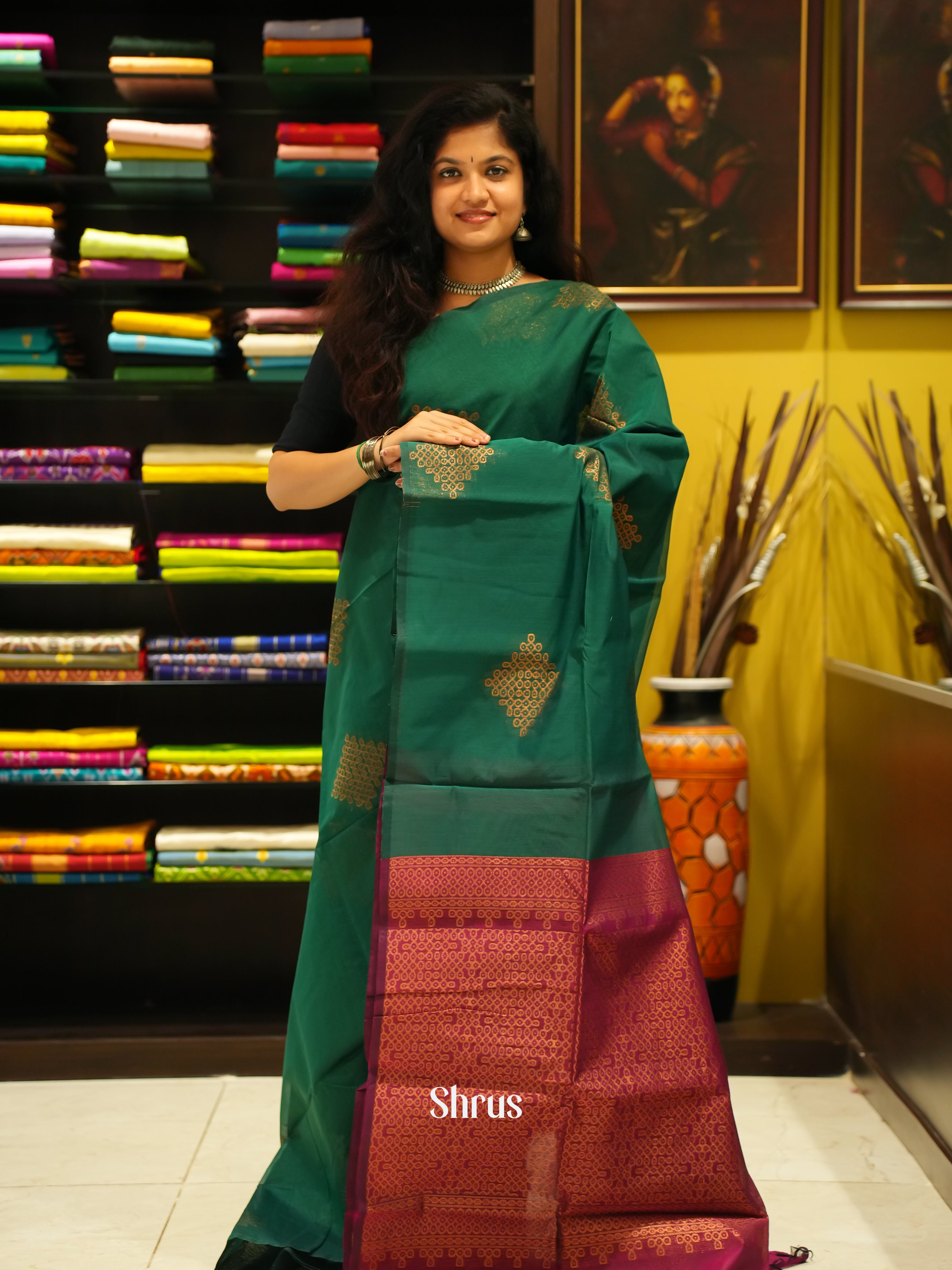 Green And Majenta Pink- Semi Silk Cotton Saree - Shop on ShrusEternity.com