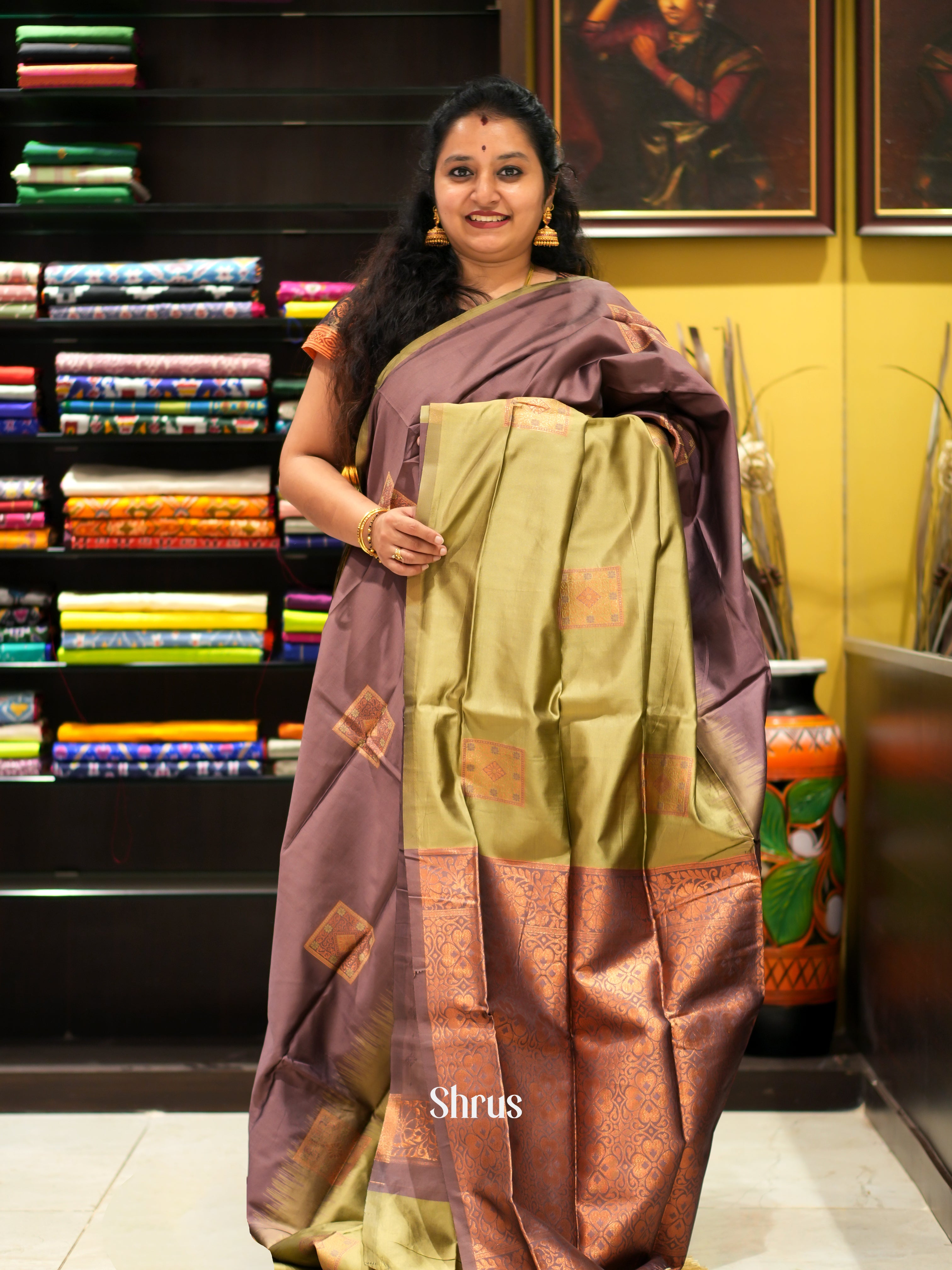 elachi green and Onion pink- Semi Soft Silk Saree - Shop on ShrusEternity.com