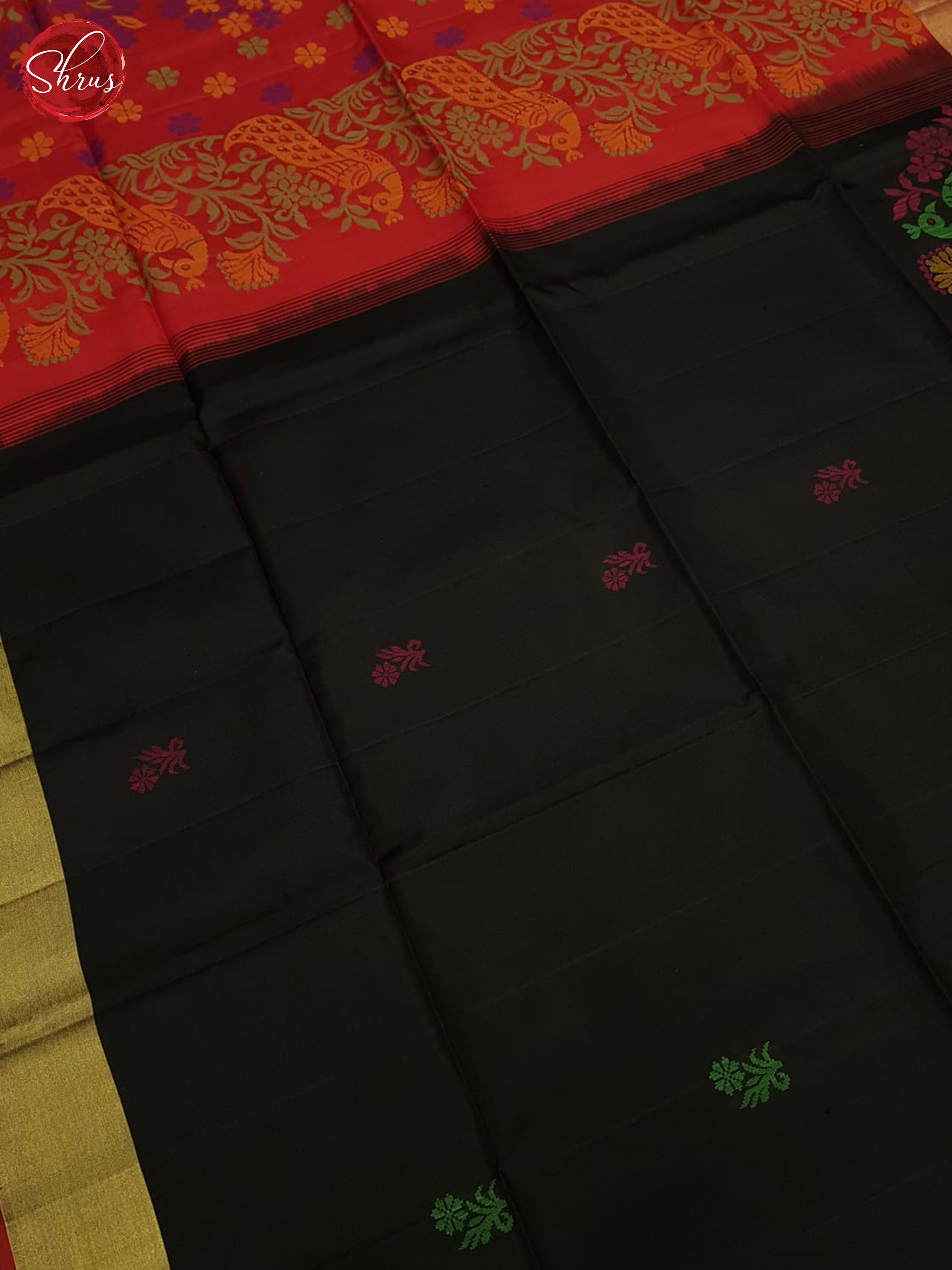 Black And Red - Shop on ShrusEternity.com