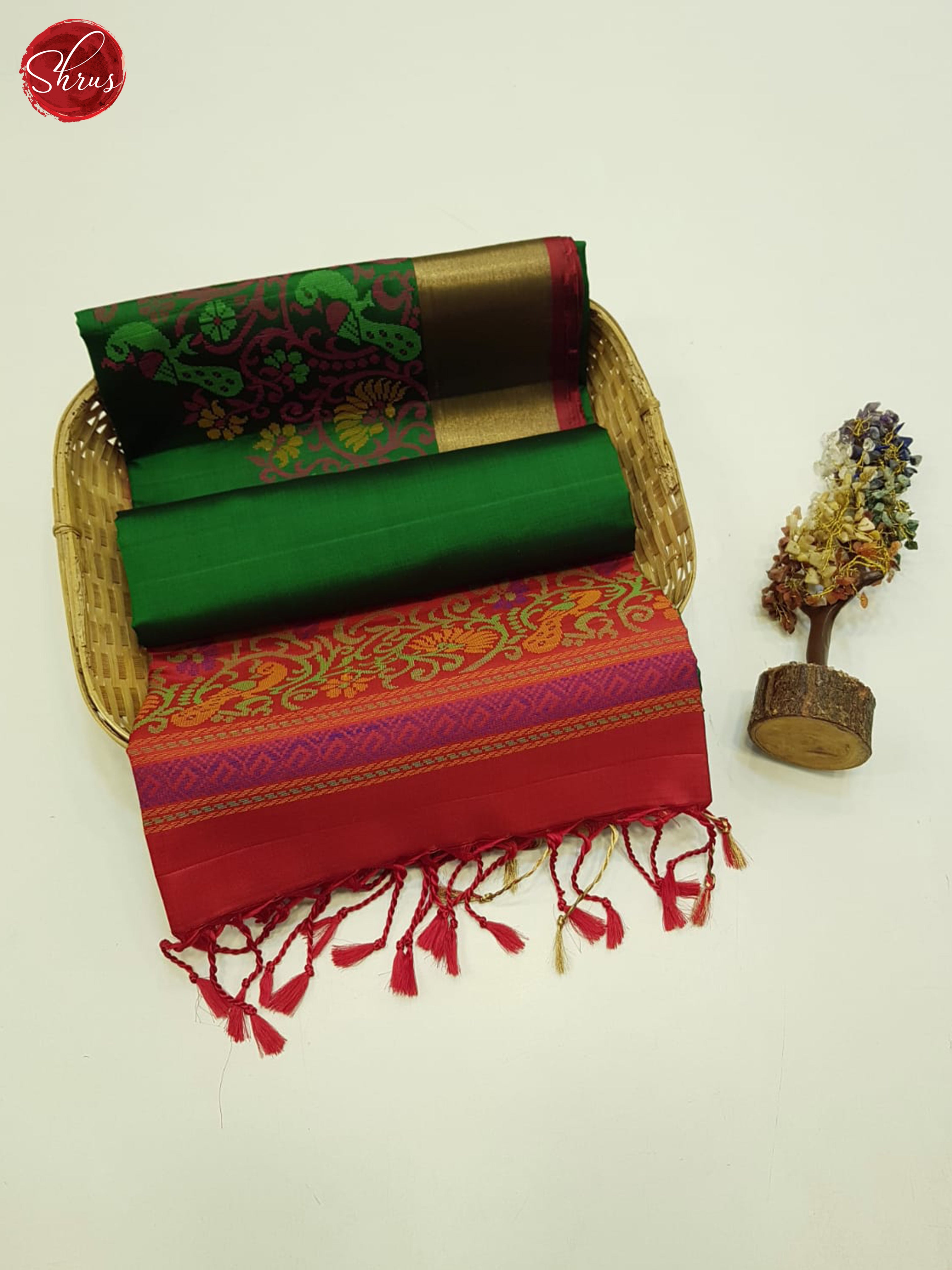 Green And Orange - Shop on ShrusEternity.com