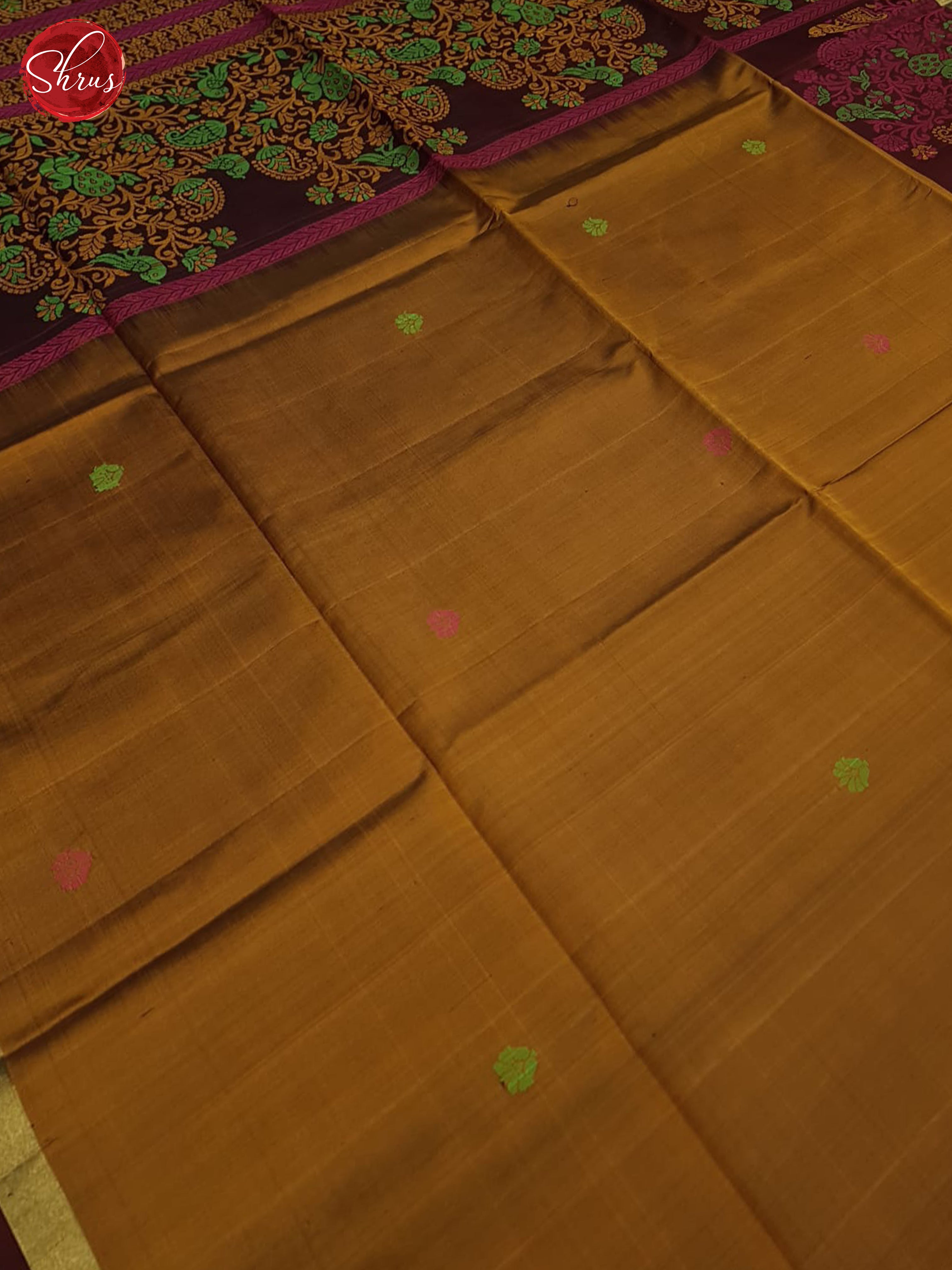 Golden Honey And Dark Marron - Shop on ShrusEternity.com