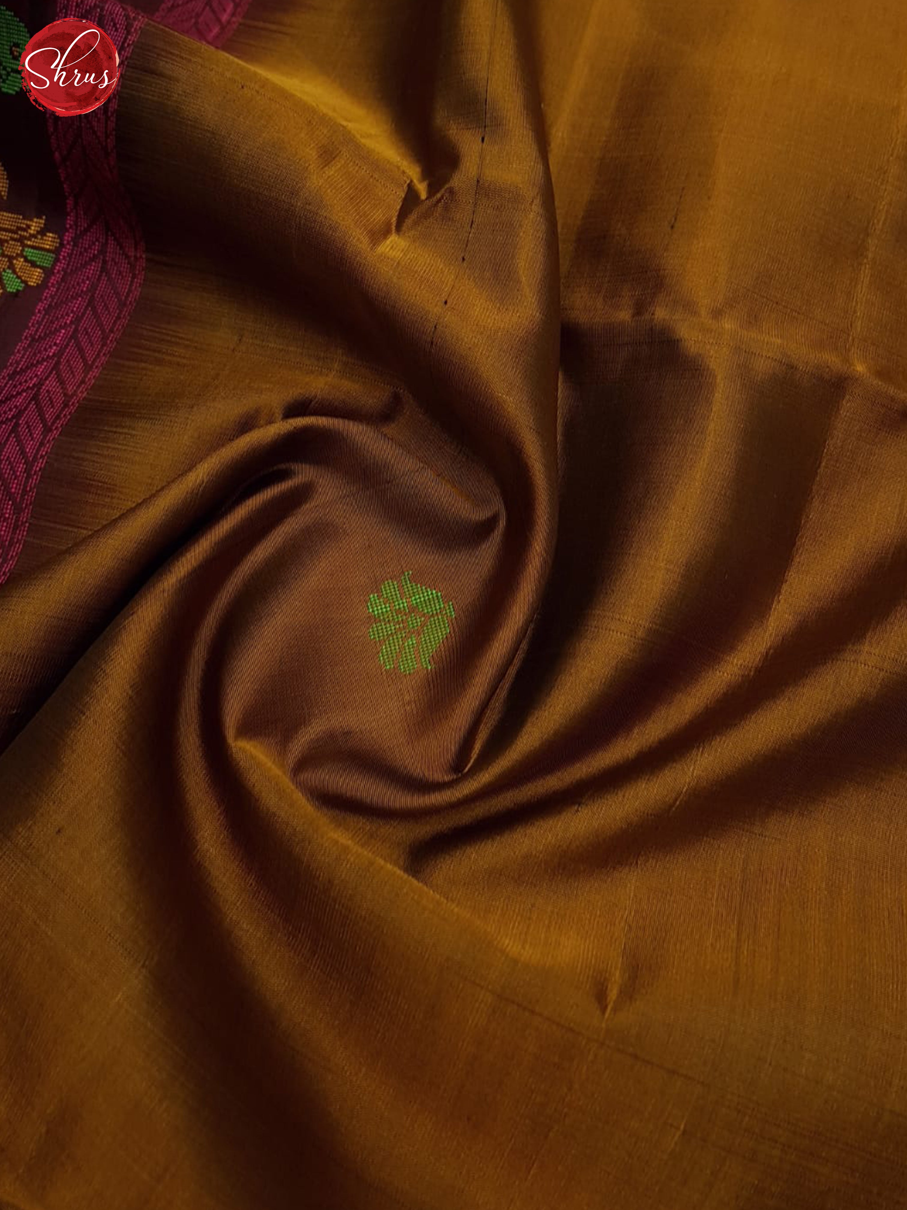 Golden Honey And Dark Marron - Shop on ShrusEternity.com