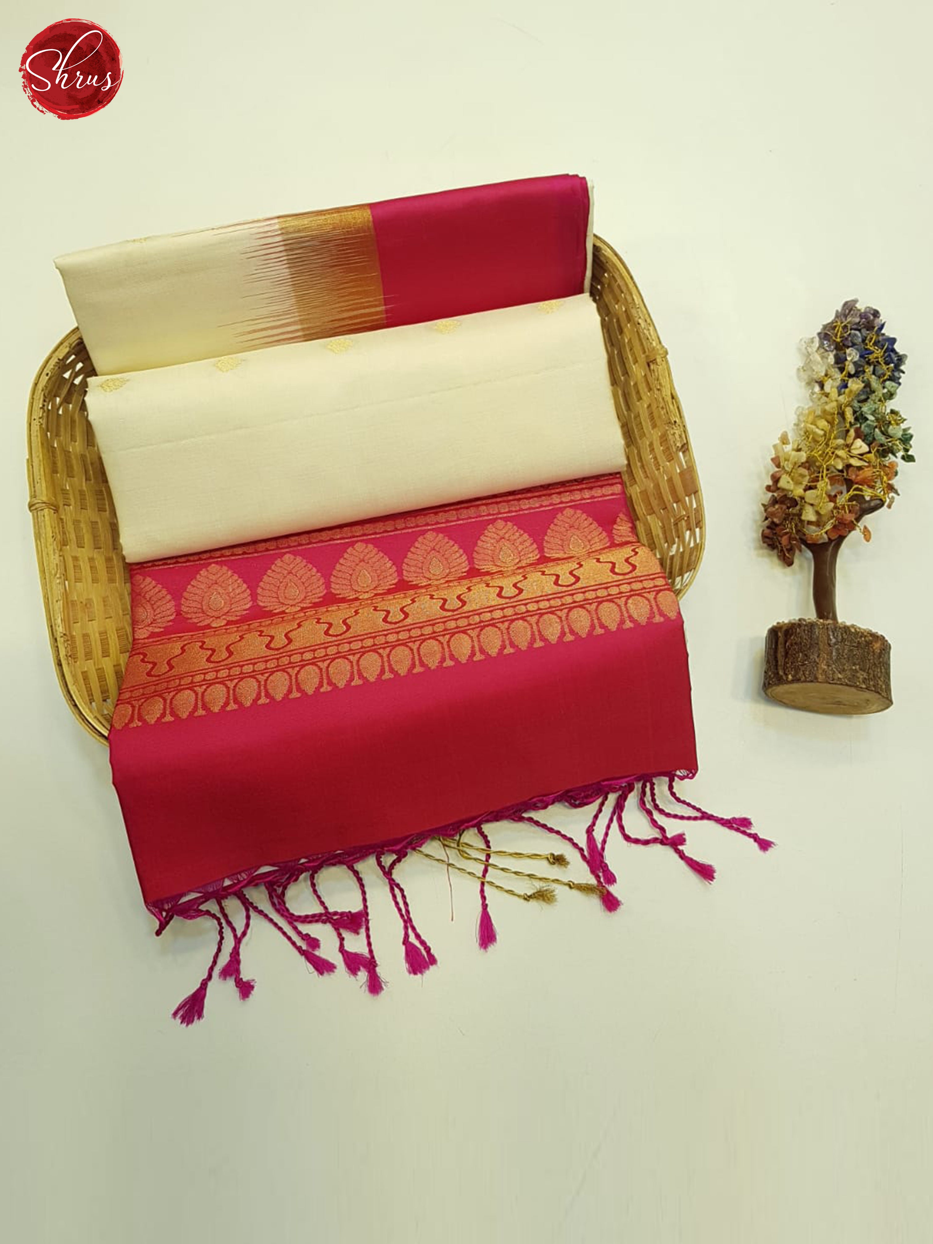 Cream And Pink - Shop on ShrusEternity.com