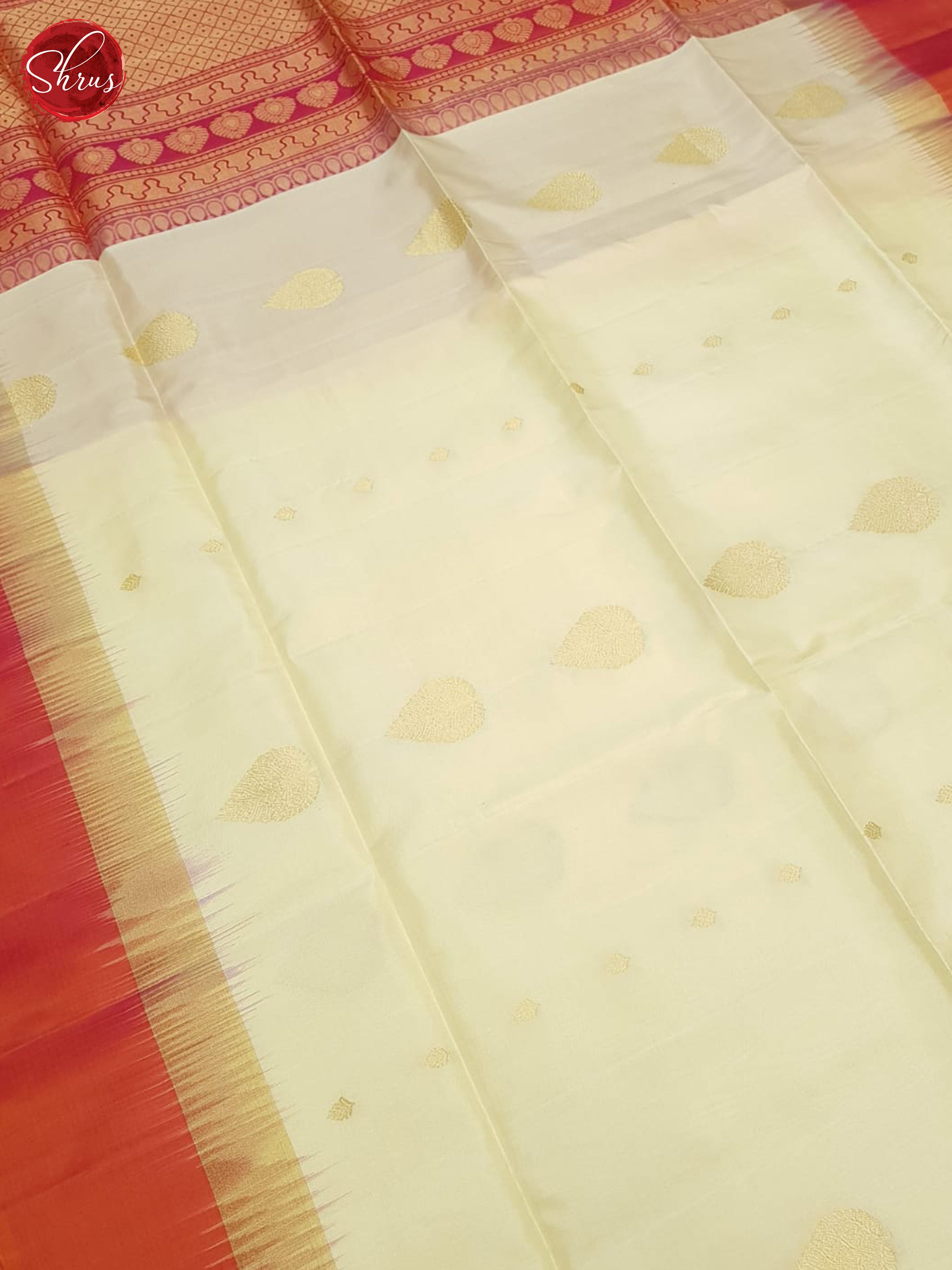 Cream And Orangeish Pink - Shop on ShrusEternity.com