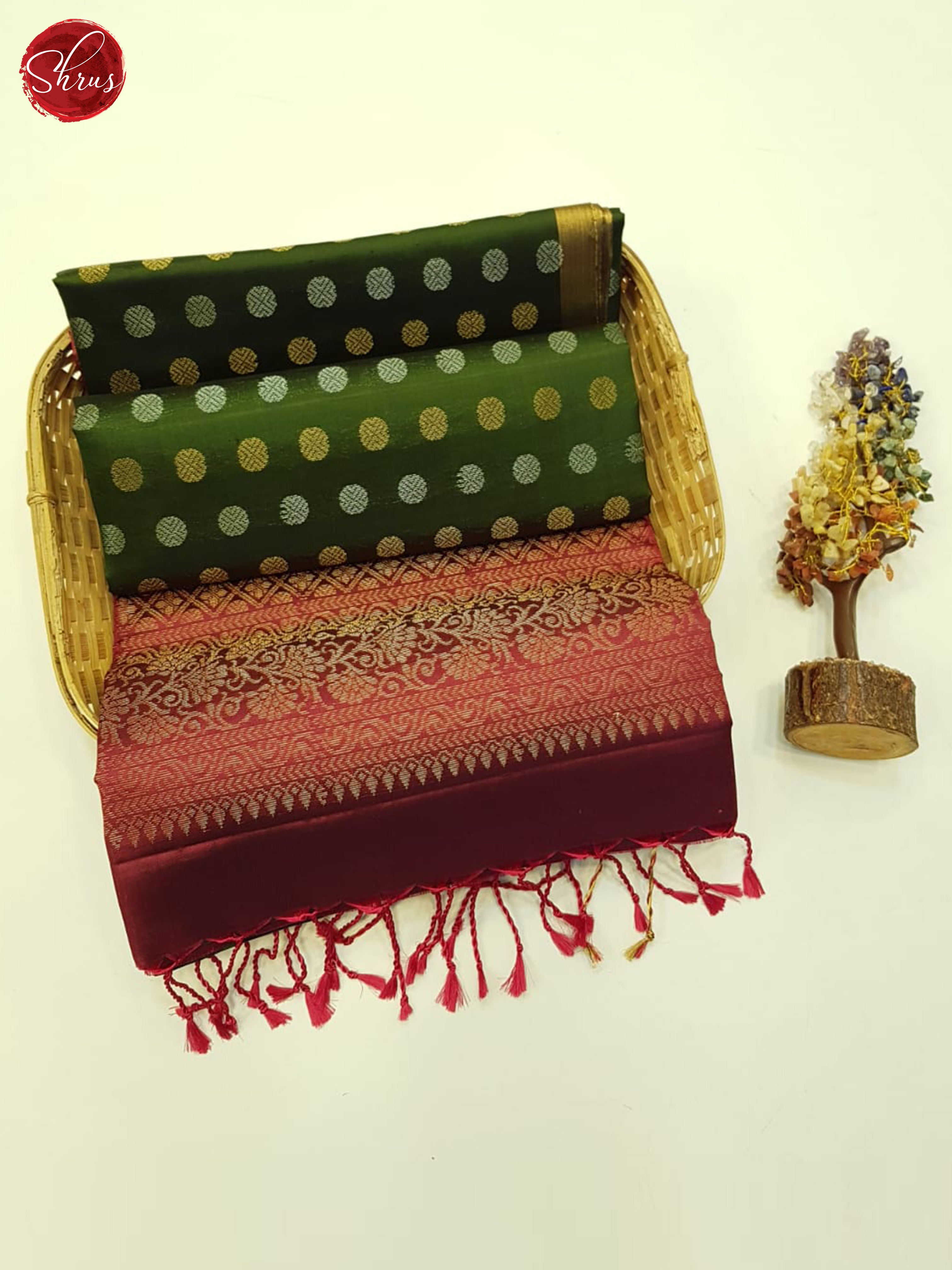 Green And Wine - Shop on ShrusEternity.com