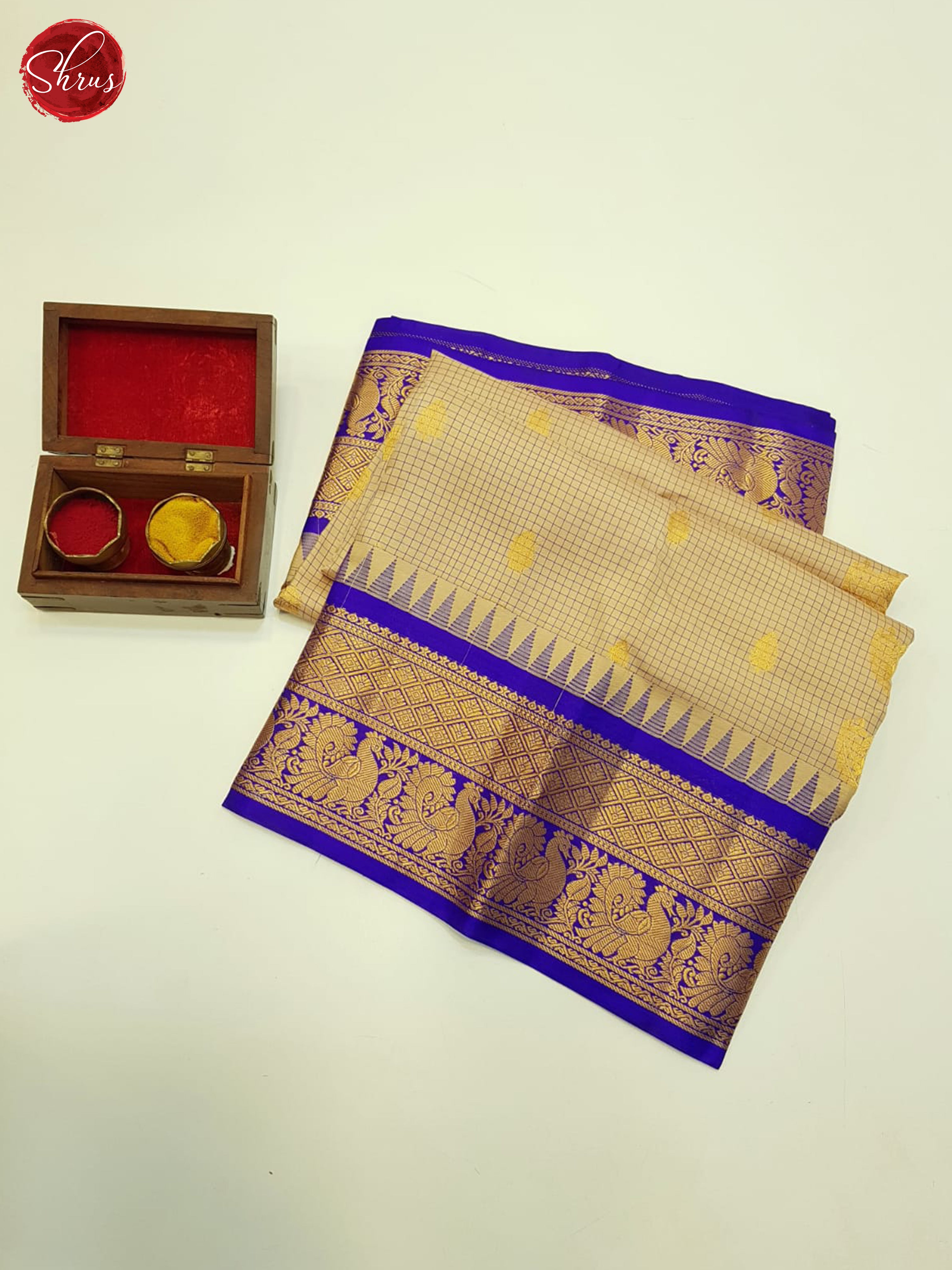 CAS23001 - Gadwal silk Saree - Shop on ShrusEternity.com