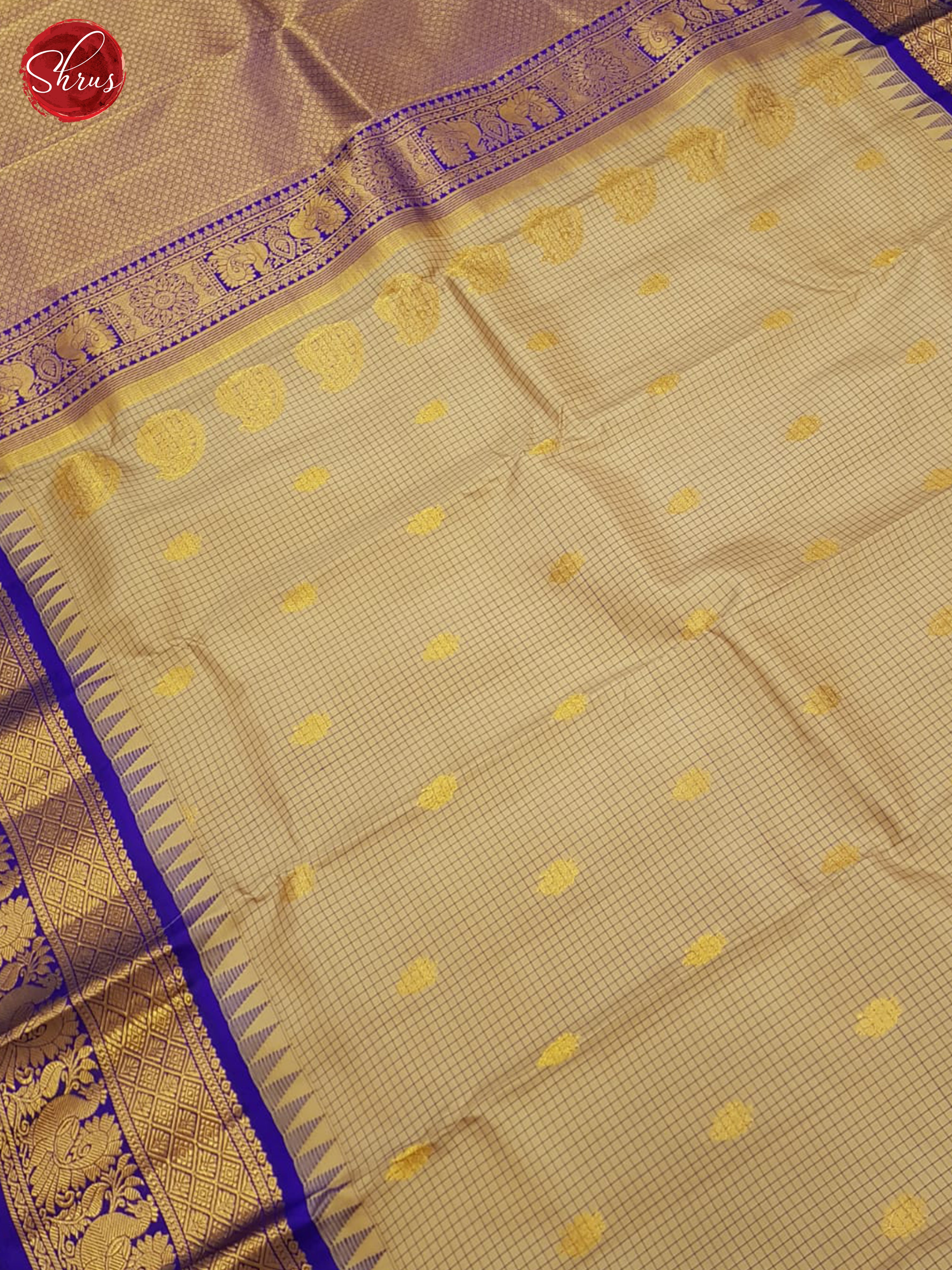 CAS23001 - Gadwal silk Saree - Shop on ShrusEternity.com