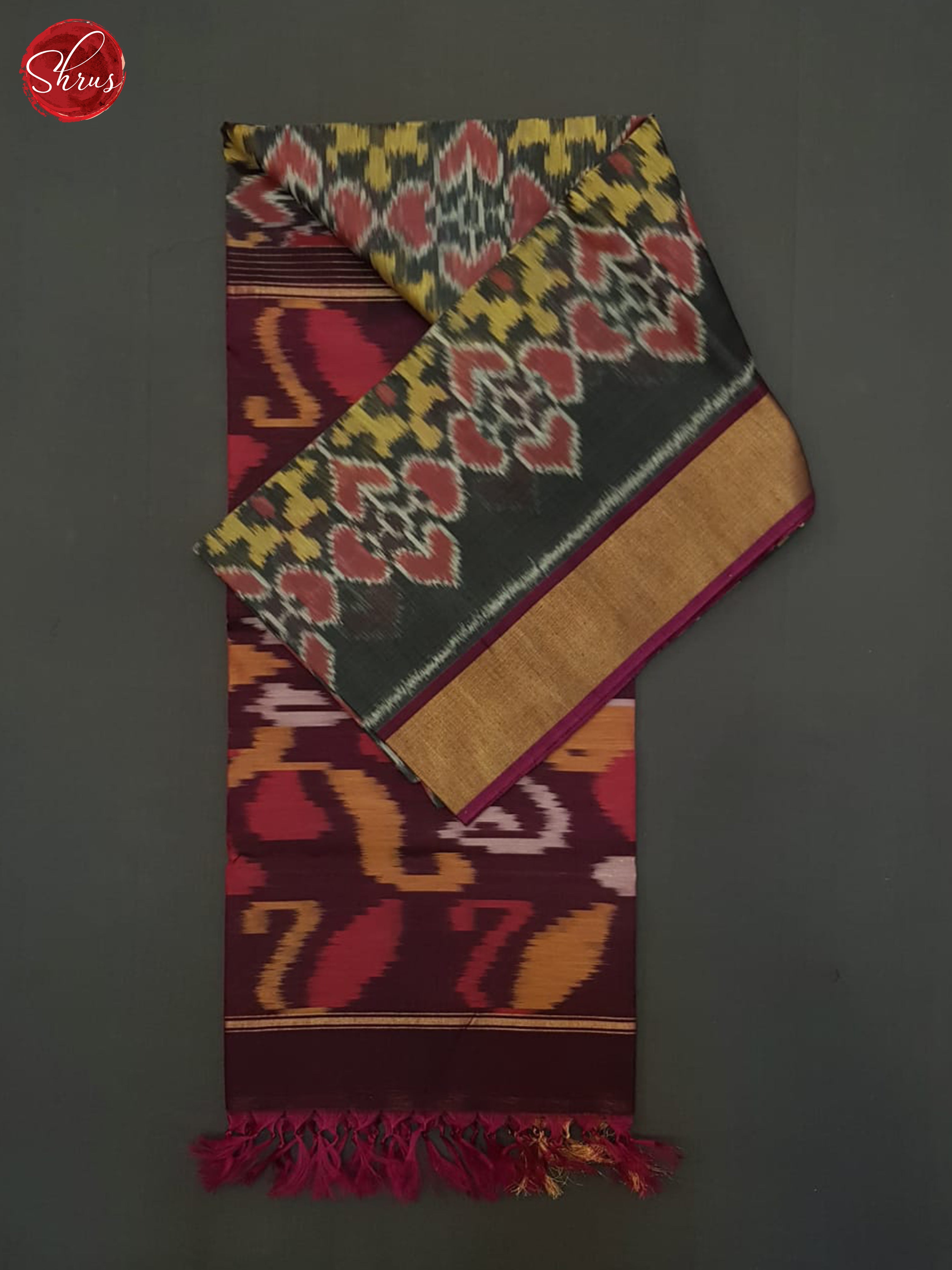 Grey And Wine- Pochampally Silk Cotton Saree - Shop on ShrusEternity.com