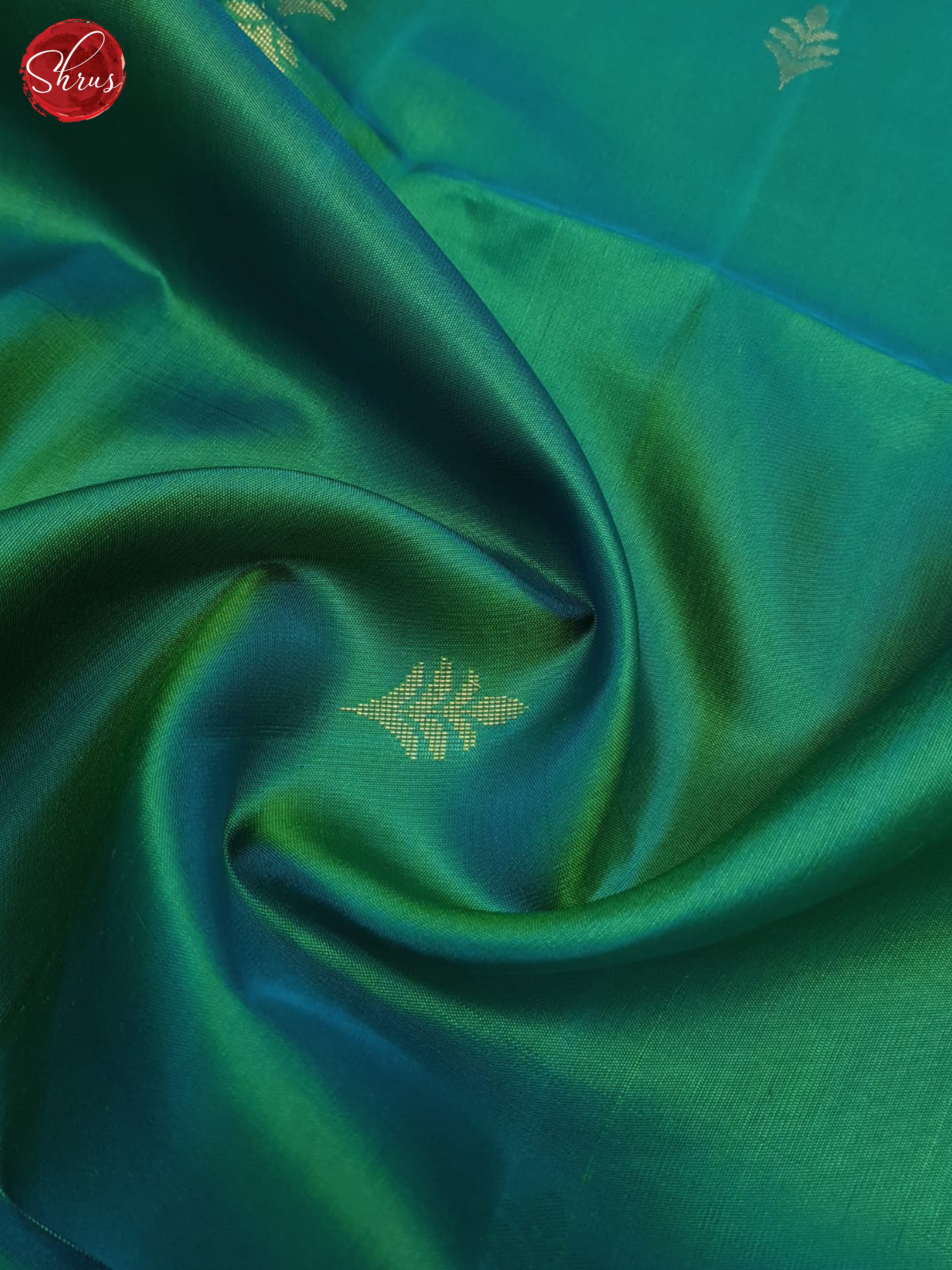 Green And Red - Shop on ShrusEternity.com