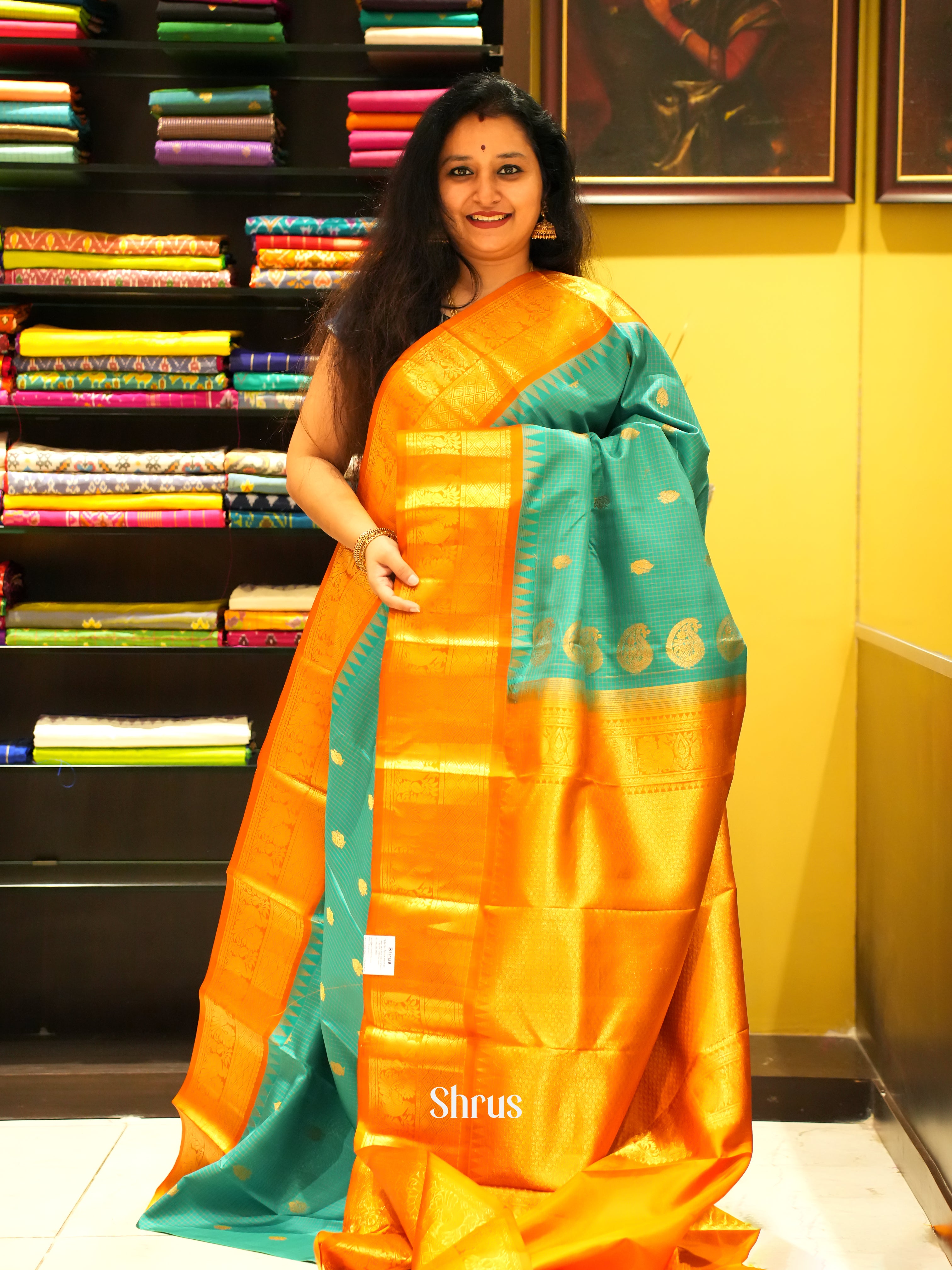 Green And Honey - Gadwal silk saree - Shop on ShrusEternity.com