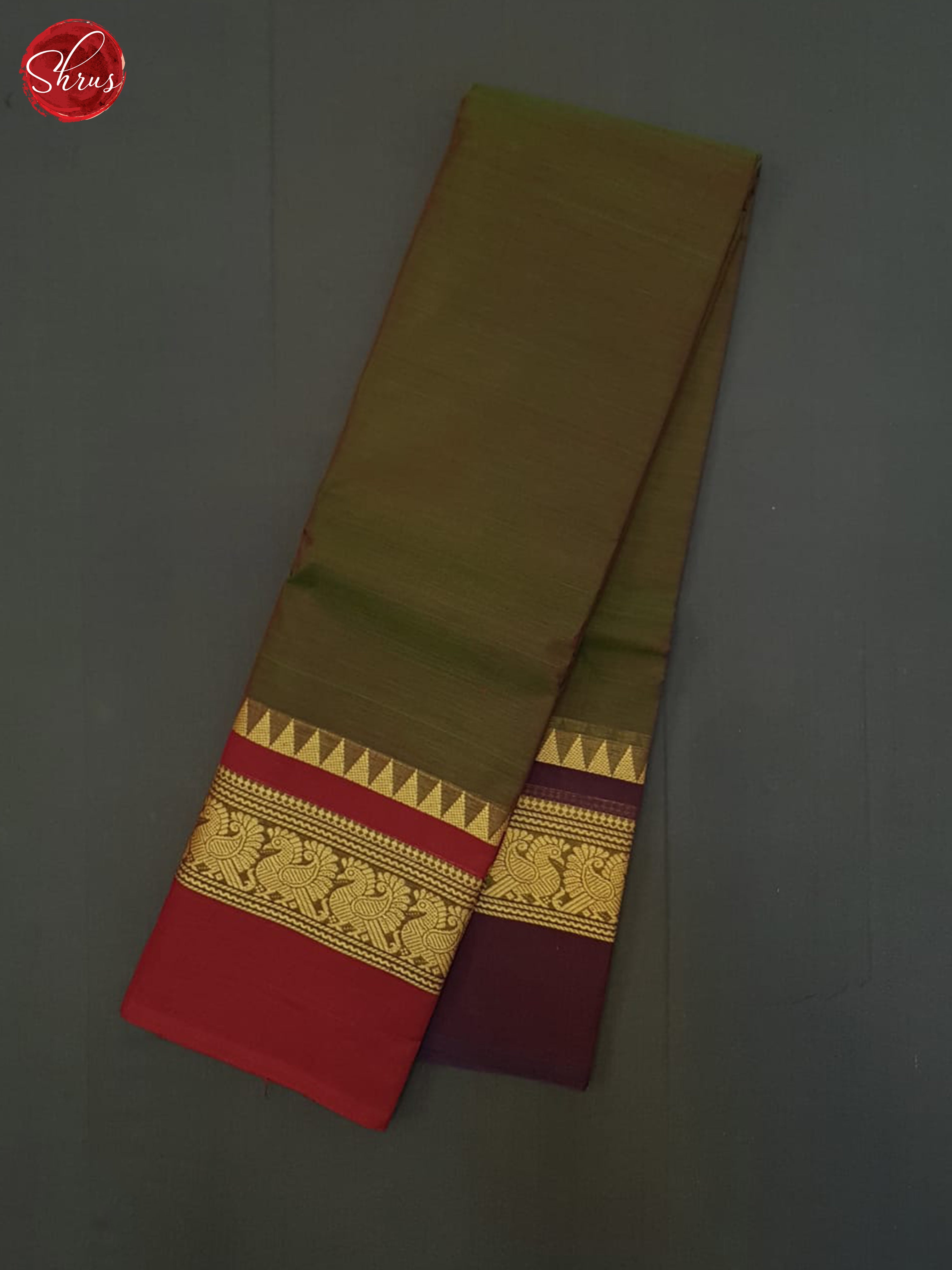 Green And Red - Shop on ShrusEternity.com