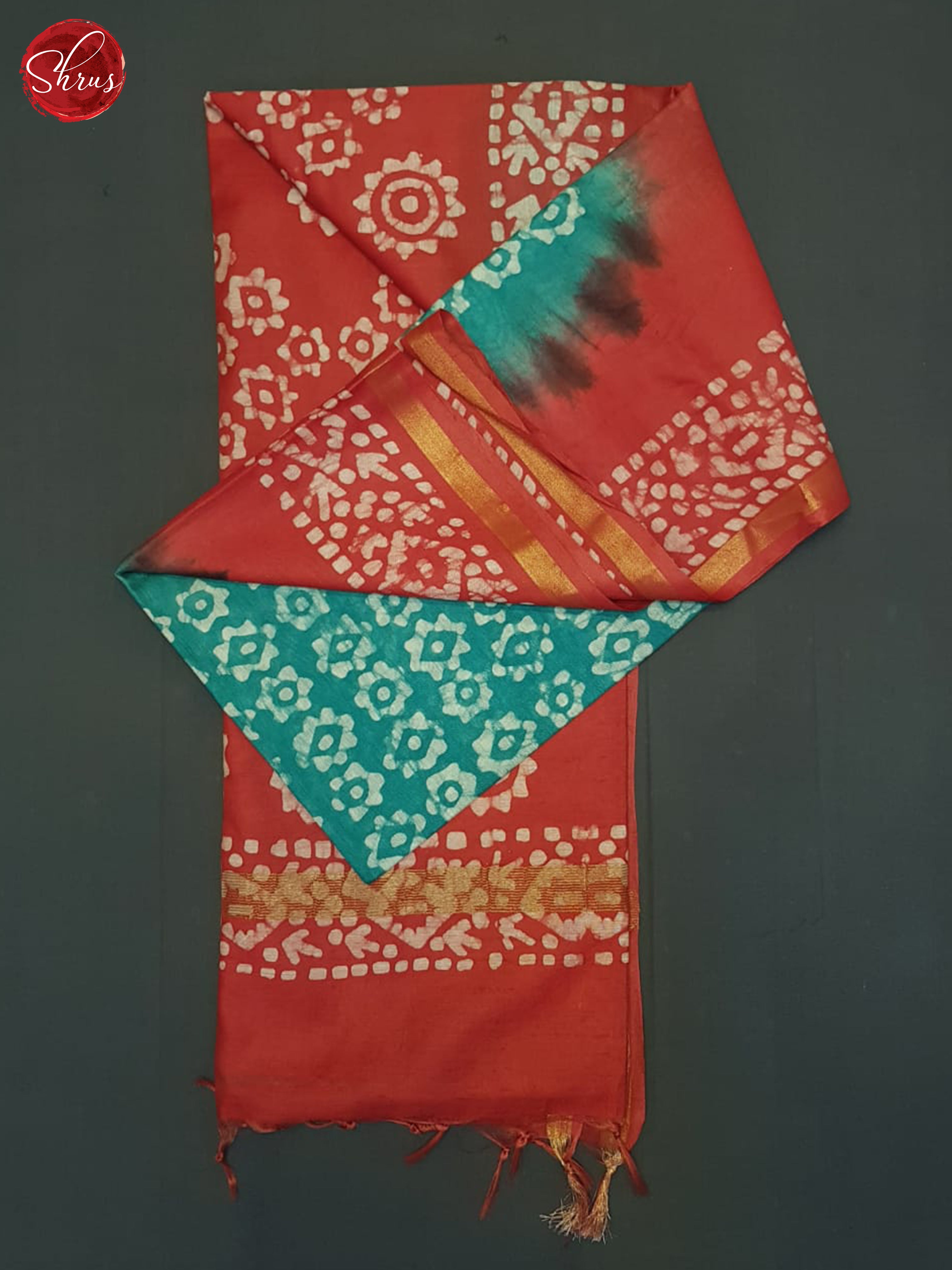 Green & Red - Bhatik Saree - Shop on ShrusEternity.com