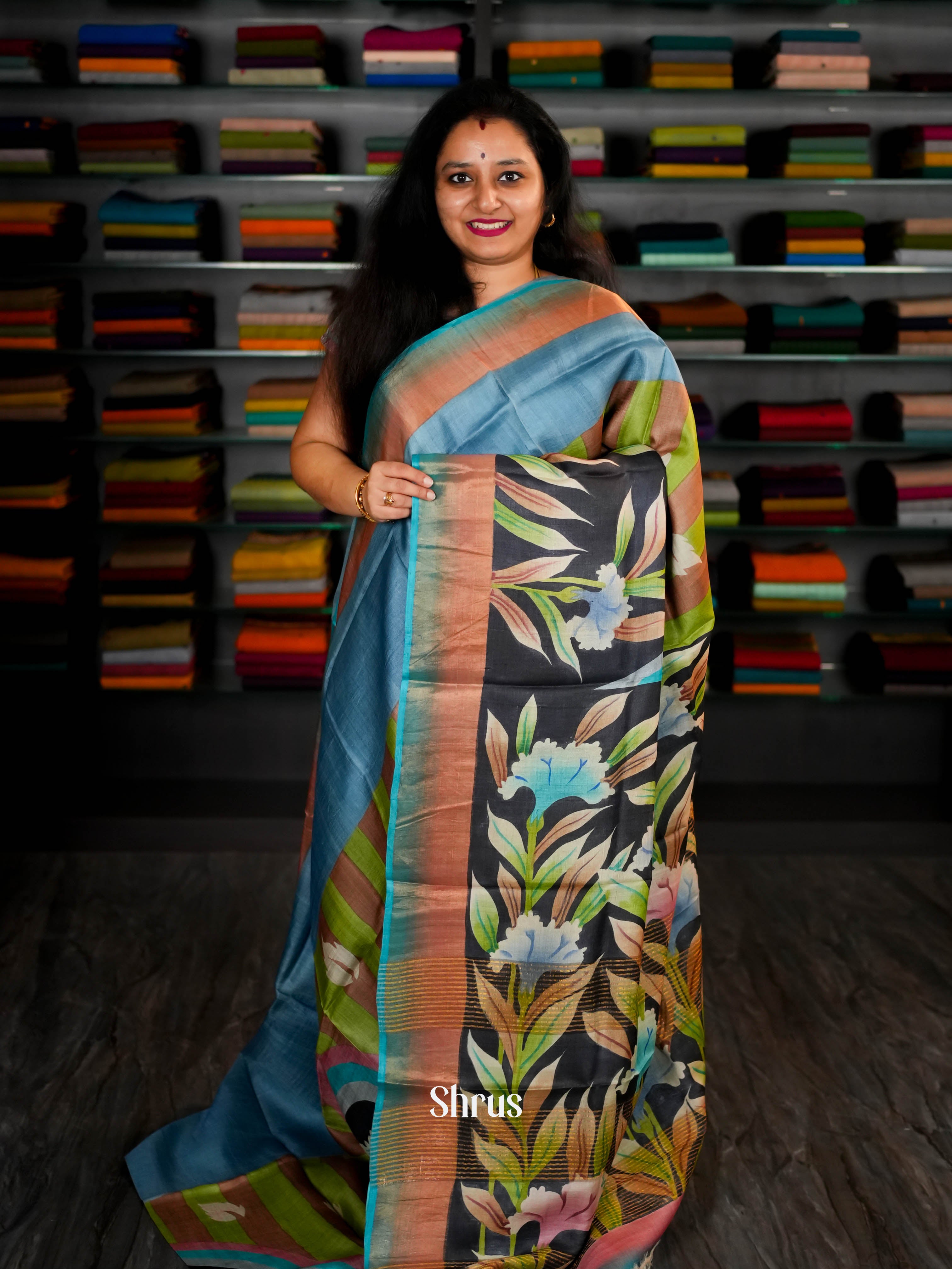 Black And Green- Tussar Silk Saree - Shop on ShrusEternity.com