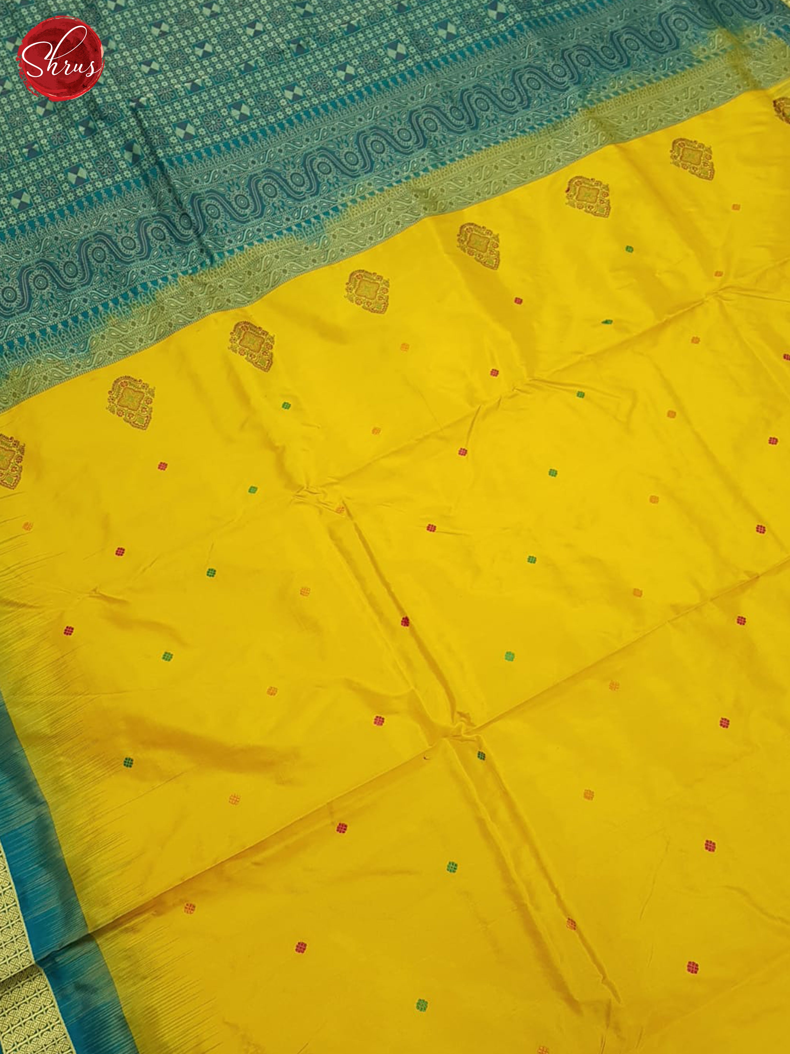 Yellow And Green- Odhisa sambalpuri Silk Saree - Shop on ShrusEternity.com