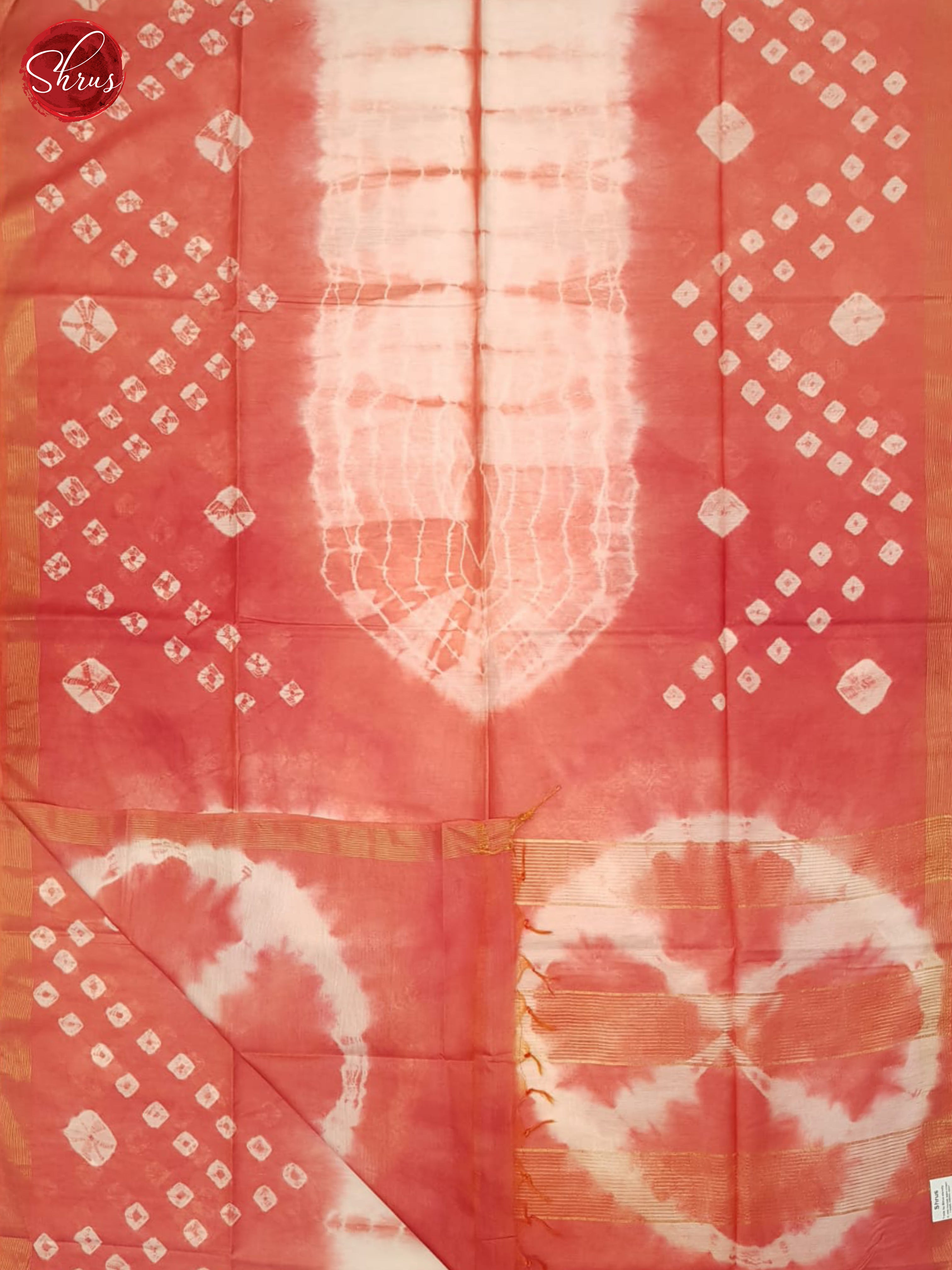 Cream & Orangish Pink- Shibori saree - Shop on ShrusEternity.com