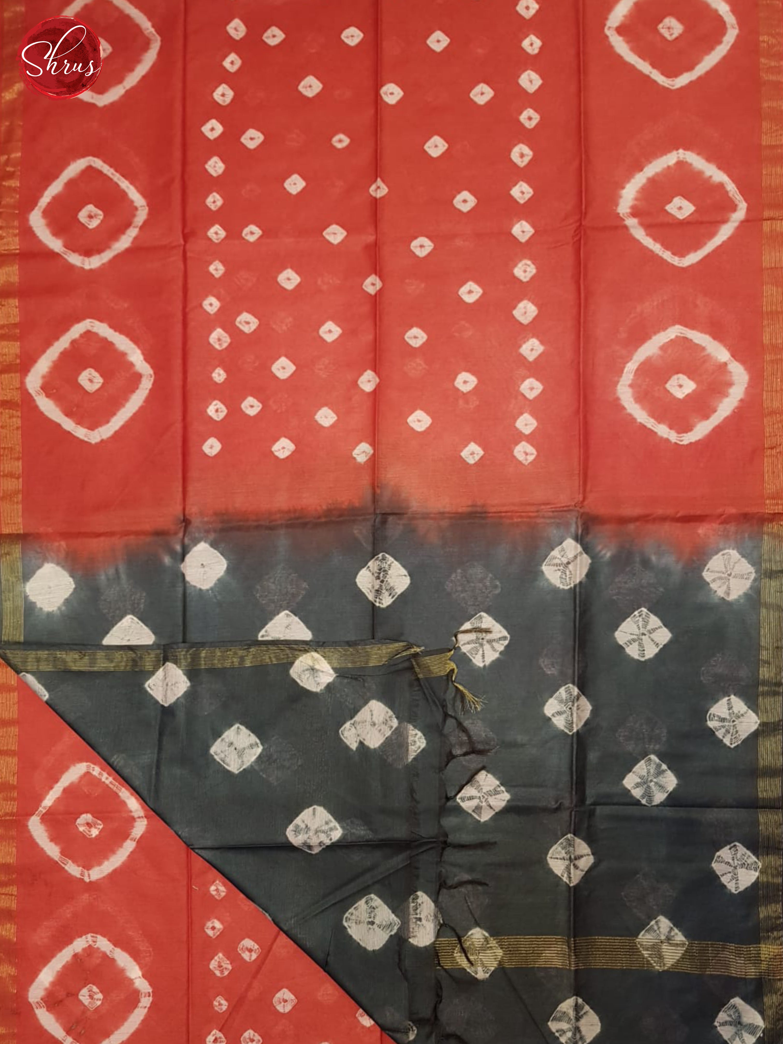 Red And Grey- Shibori Saree - Shop on ShrusEternity.com