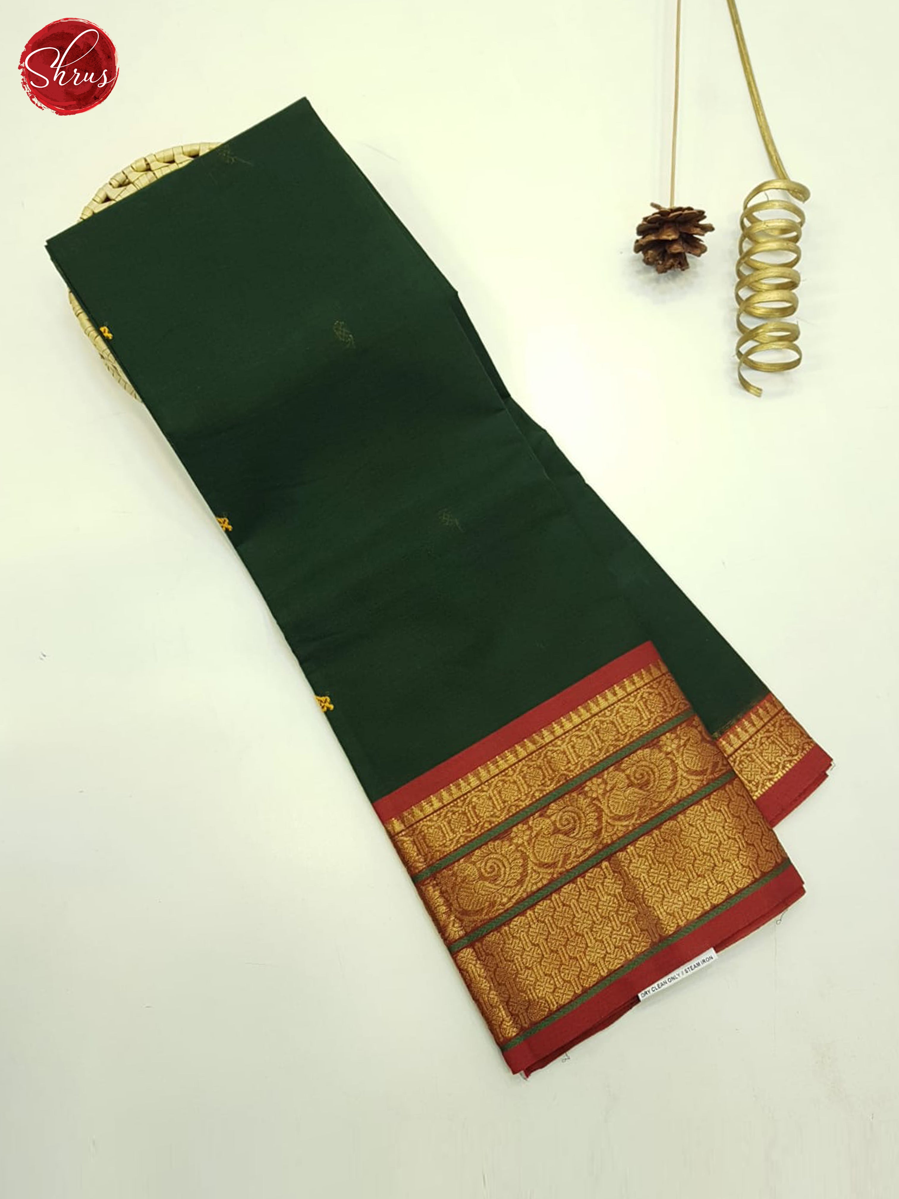 Green And Red- Unstitched Chettinad Cotton Top - Shop on ShrusEternity.com