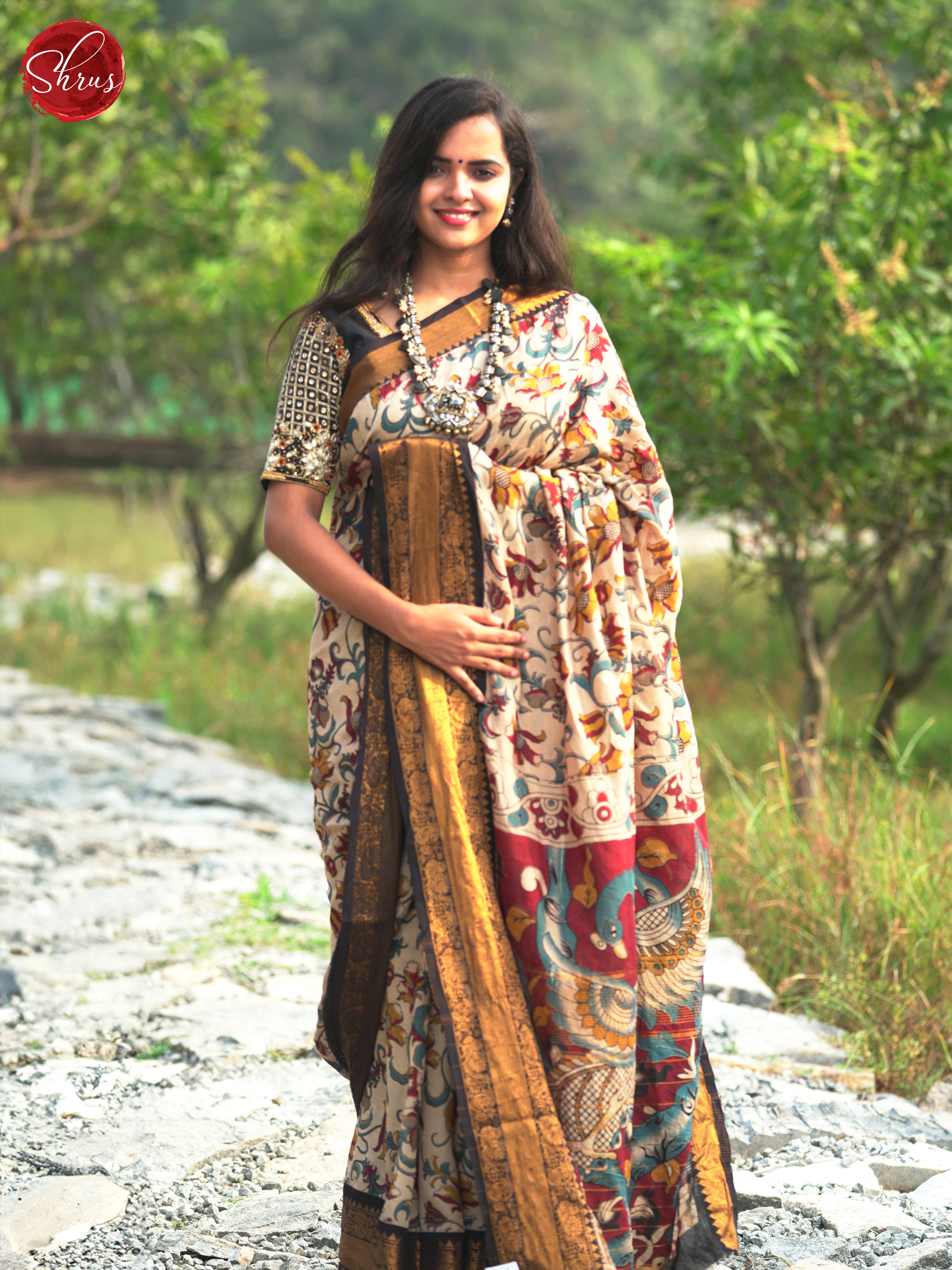 Cream And Black- Kalamkari Saree - Shop on ShrusEternity.com