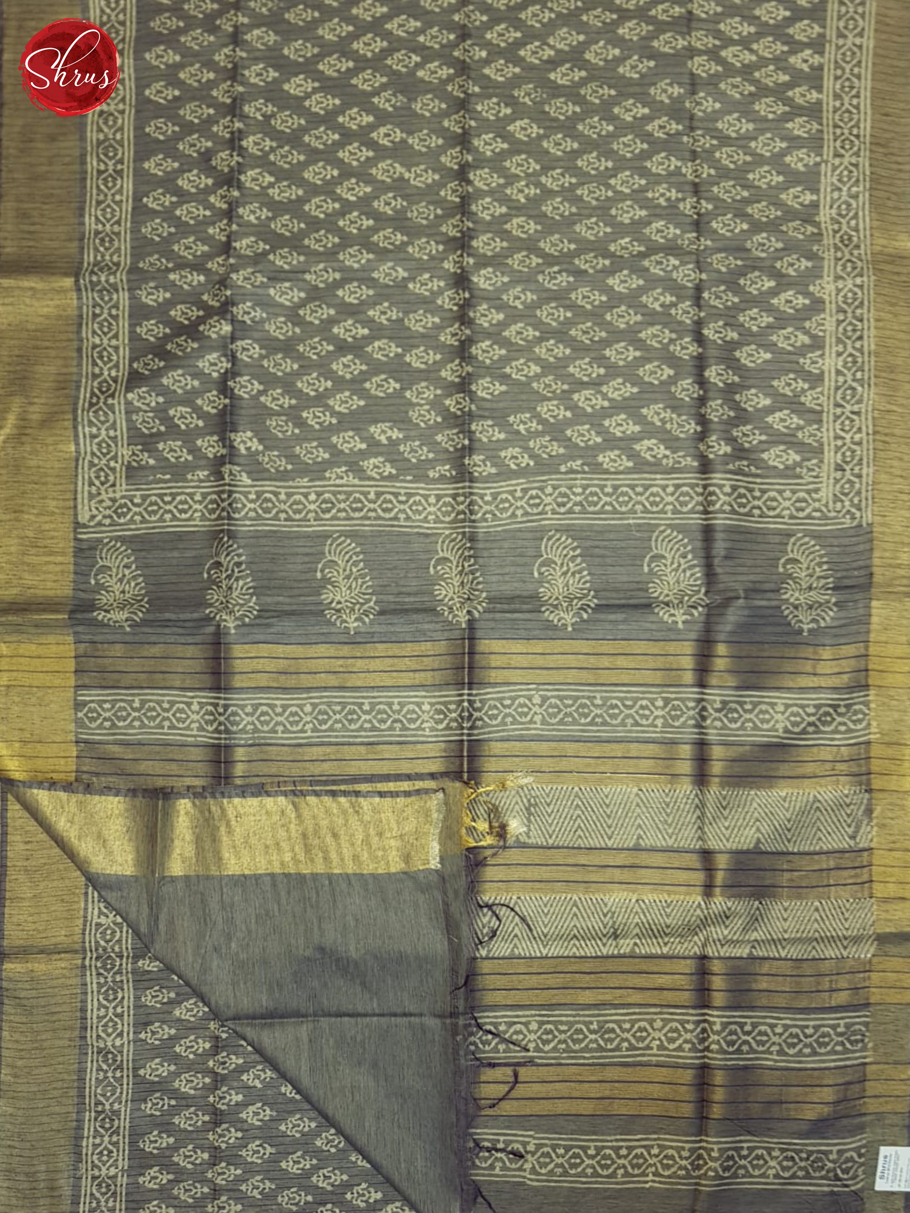 Grey(Single Tone)- Semi Gicha Saree - Shop on ShrusEternity.com