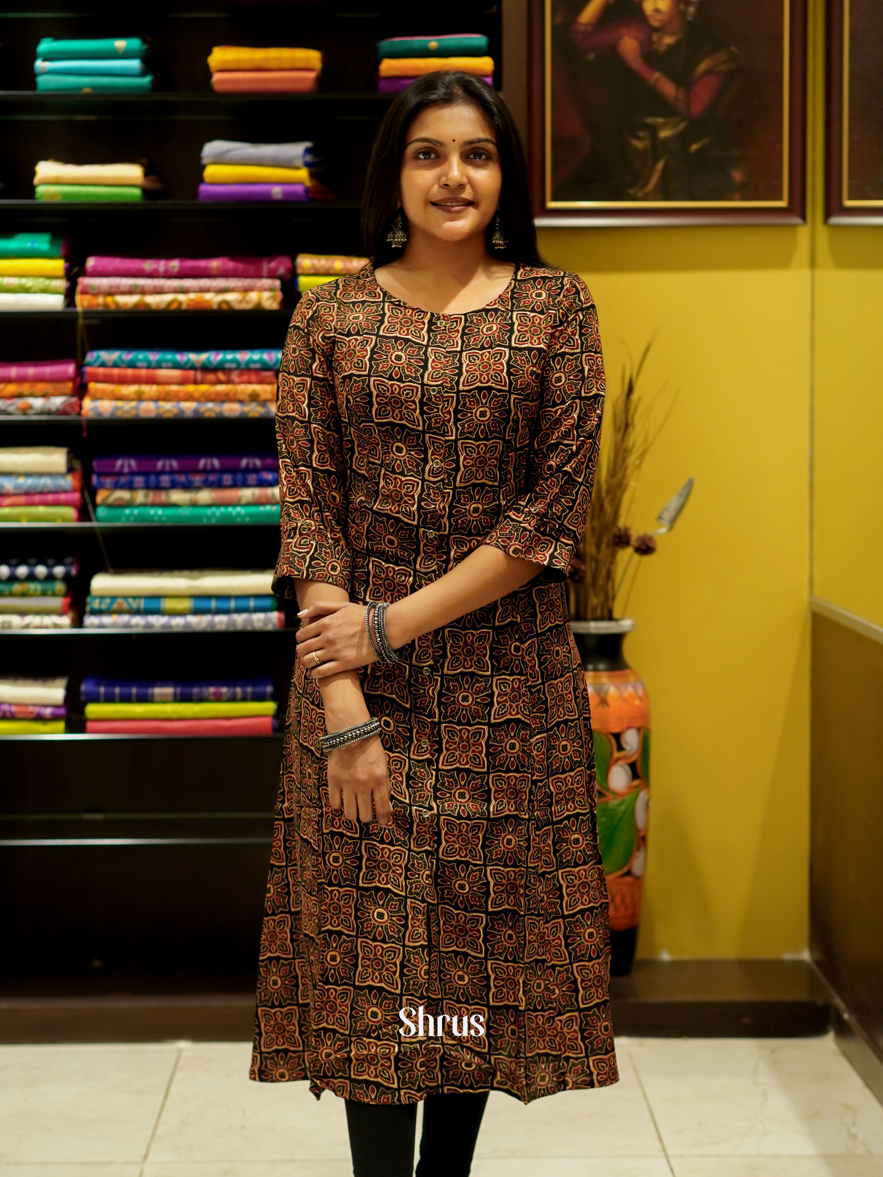 Black - Casual Printed Readymade Kurti - Shop on ShrusEternity.com