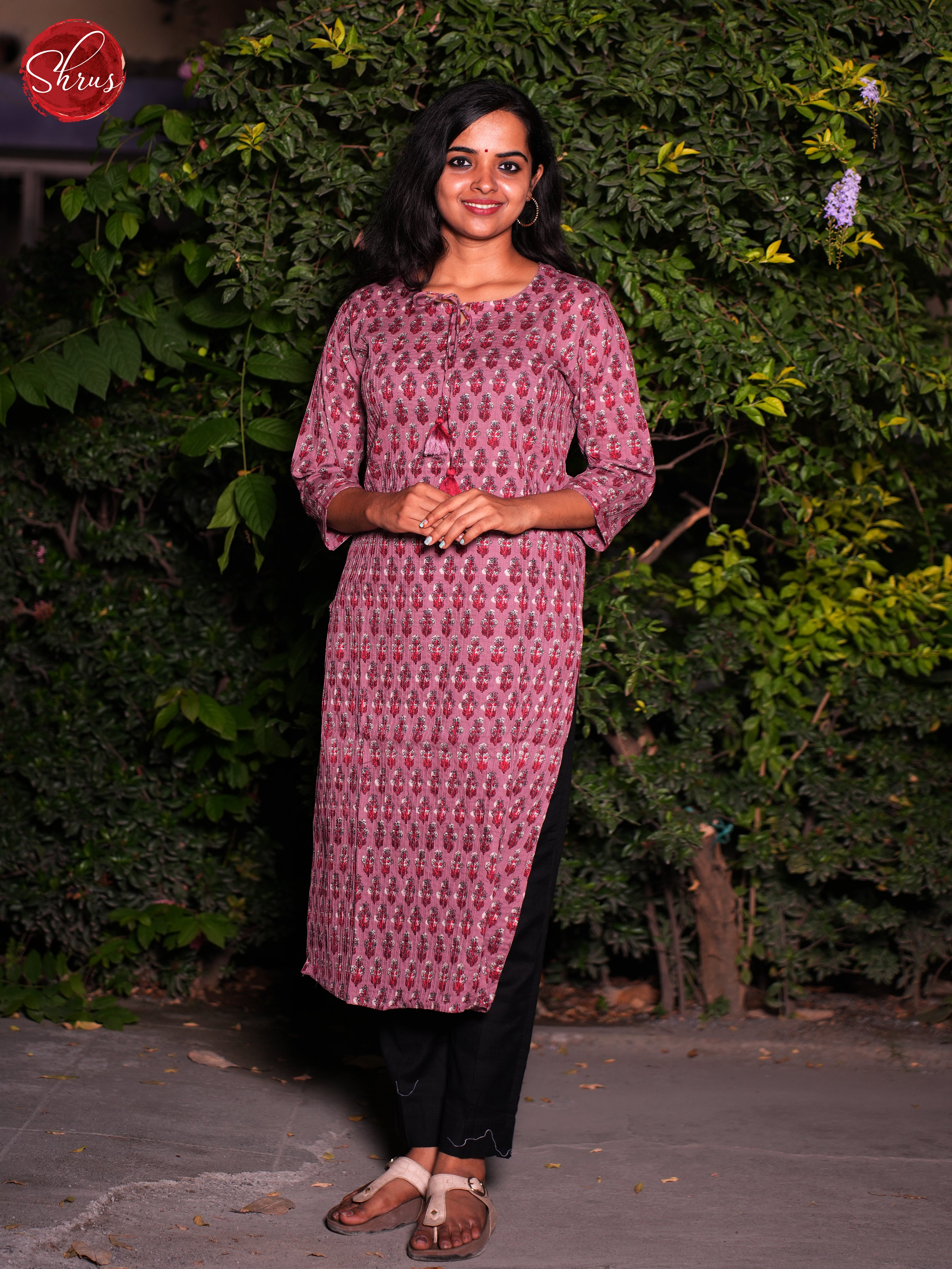 Pink- Casual Printed Readymade Kurti - Shop on ShrusEternity.com