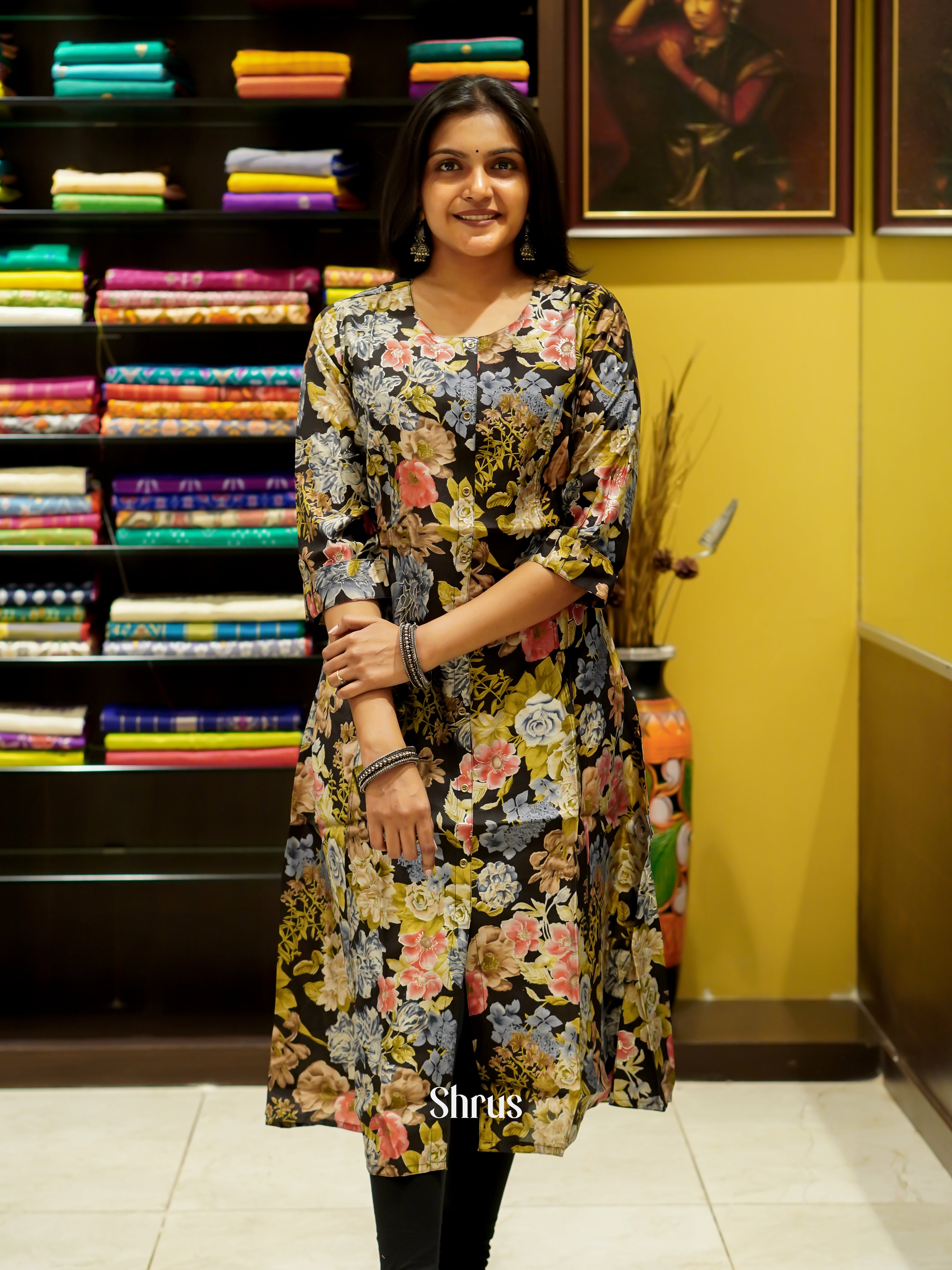 Black & Green - Readymade Kurti - Shop on ShrusEternity.com