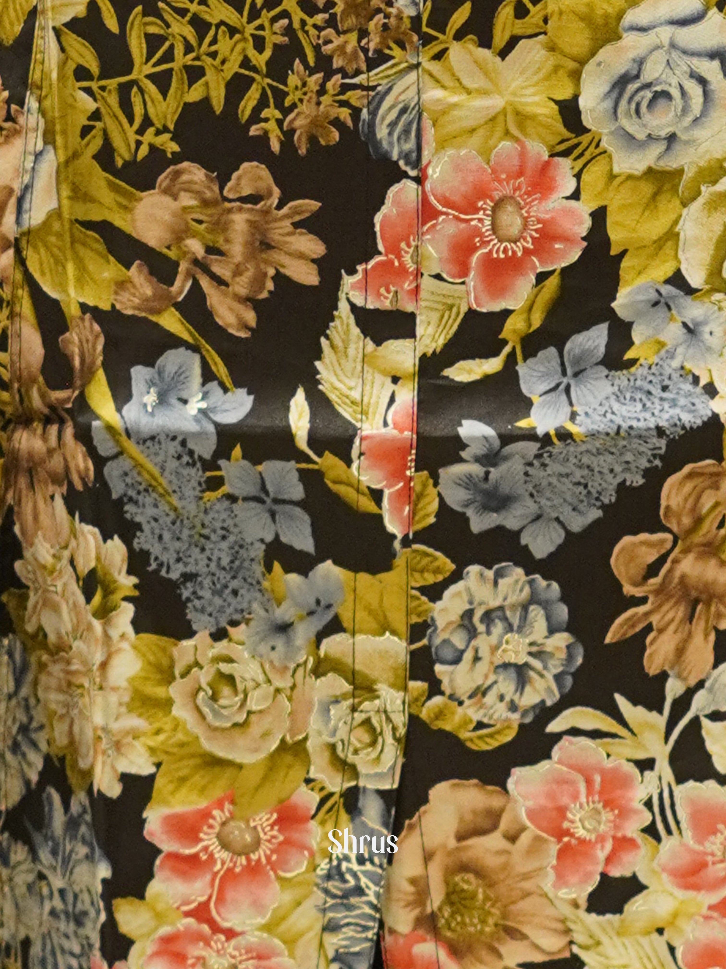 Black & Green - Readymade Kurti - Shop on ShrusEternity.com