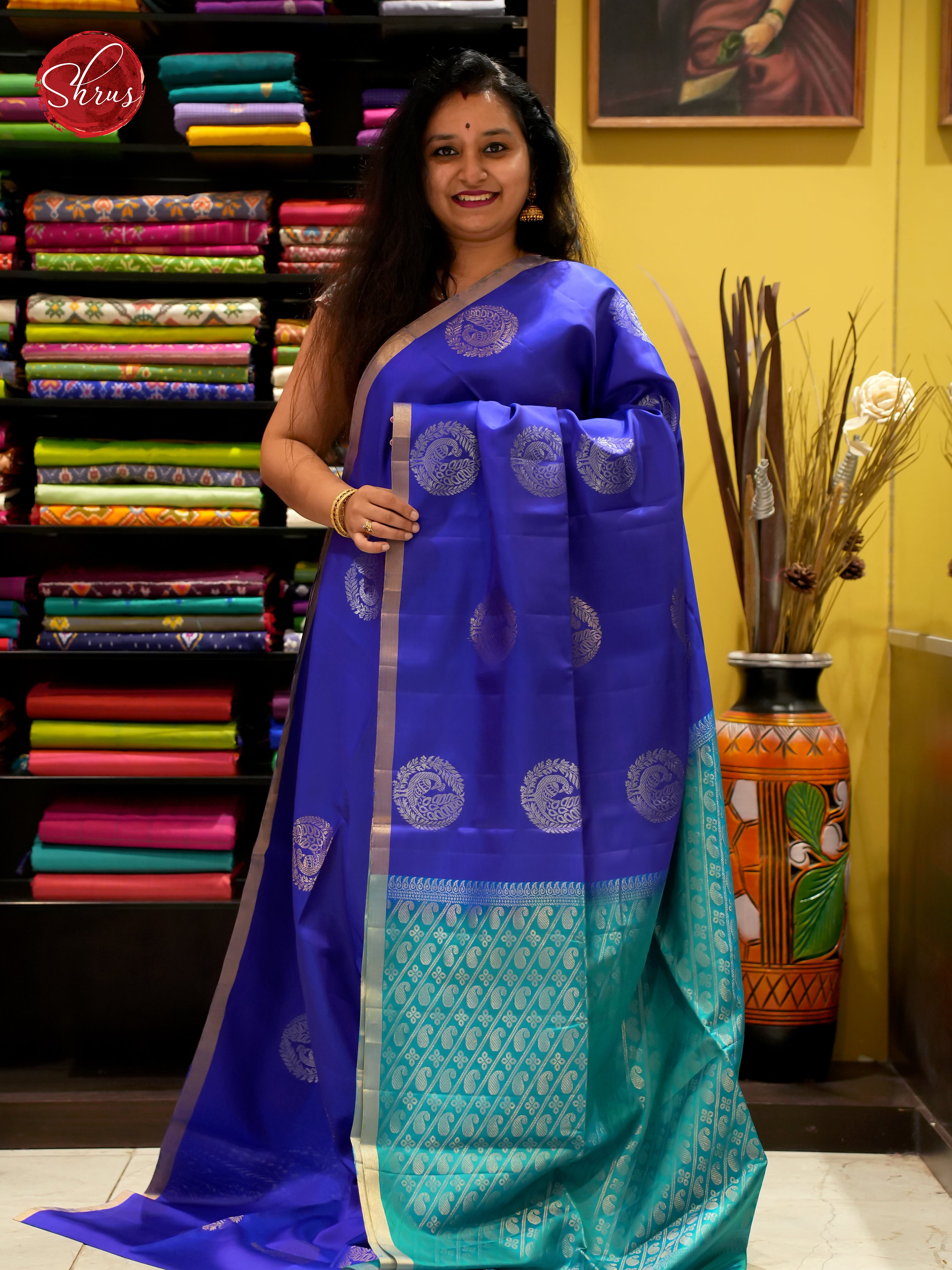 Blue And Teal Green - Soft Silk - Shop on ShrusEternity.com