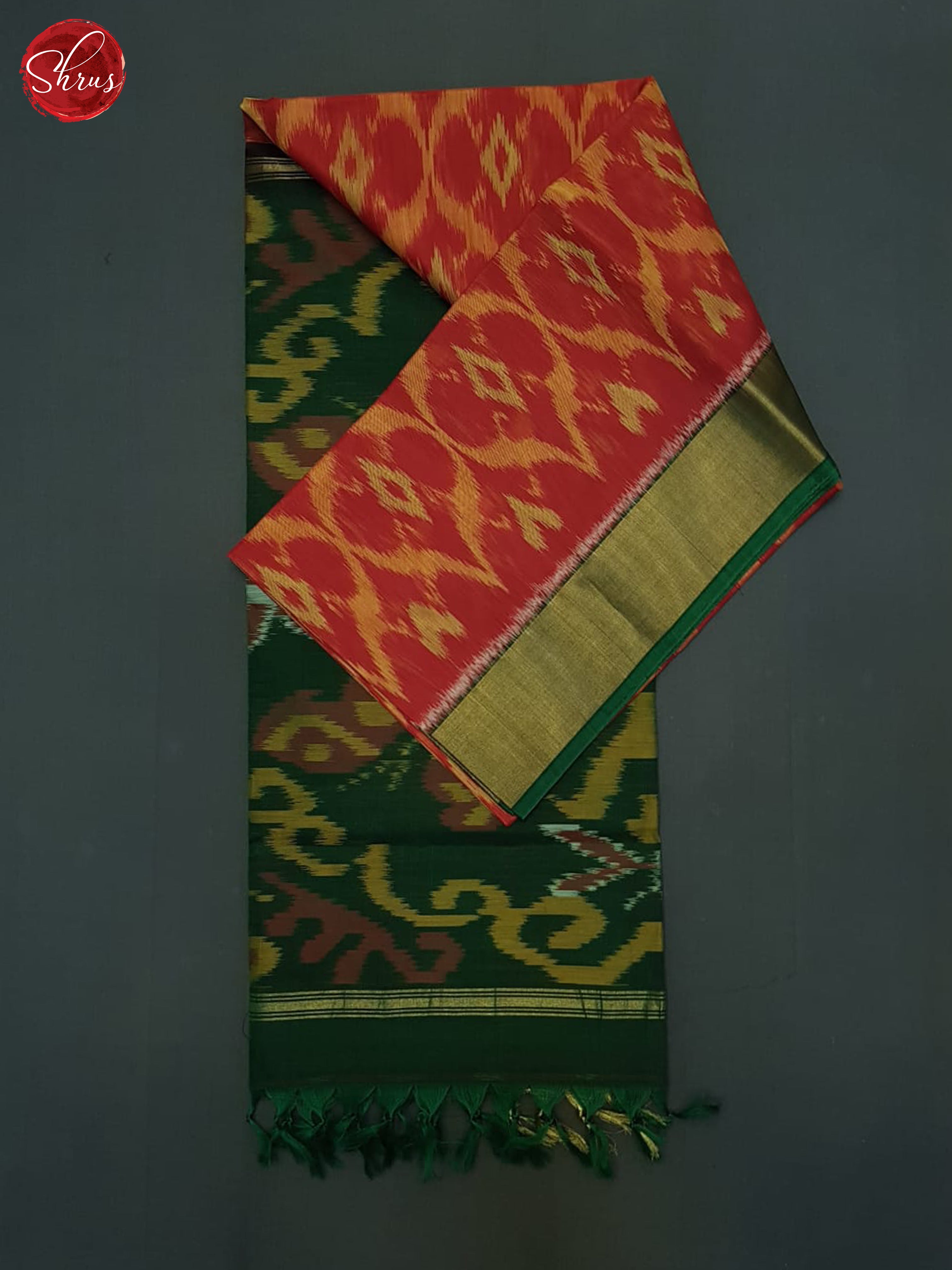 Red And Green- Pochampally Silk Cotton Saree - Shop on ShrusEternity.com