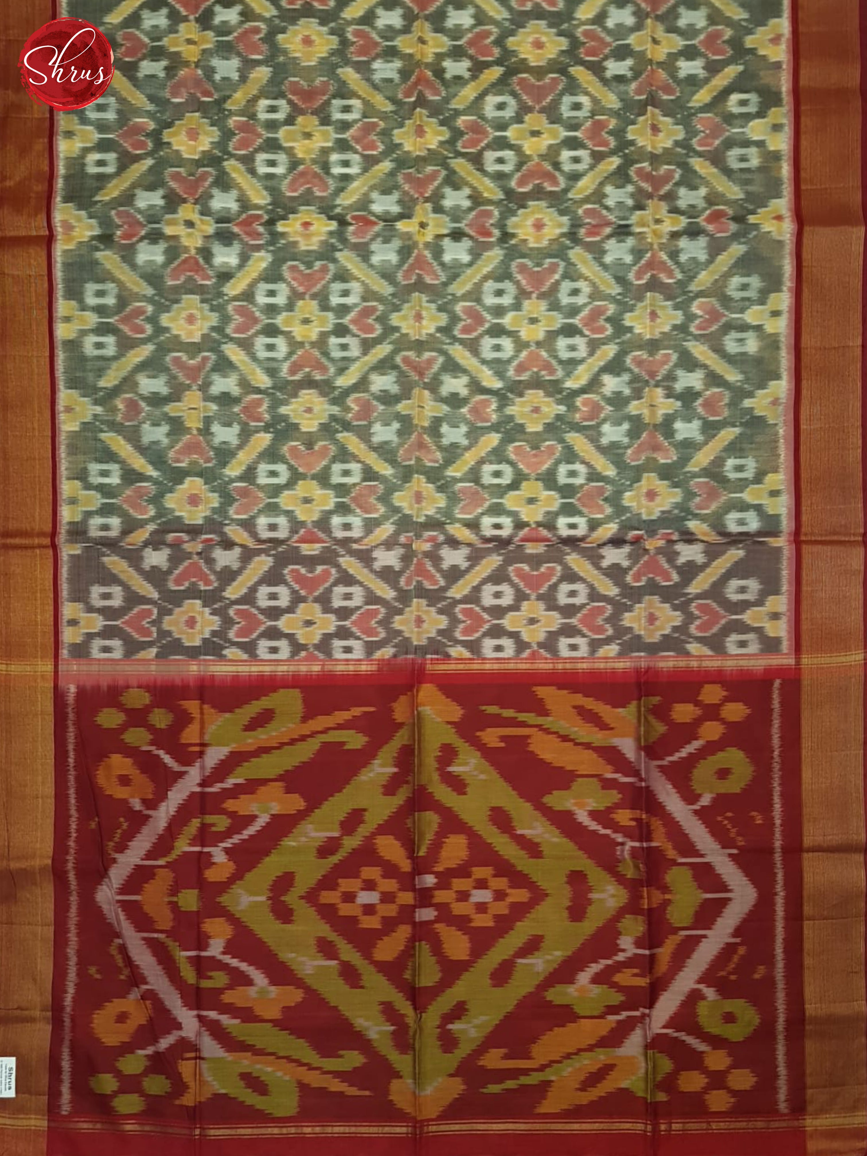 Grey And Red- Pochampally Silk Cotton Saree - Shop on ShrusEternity.com