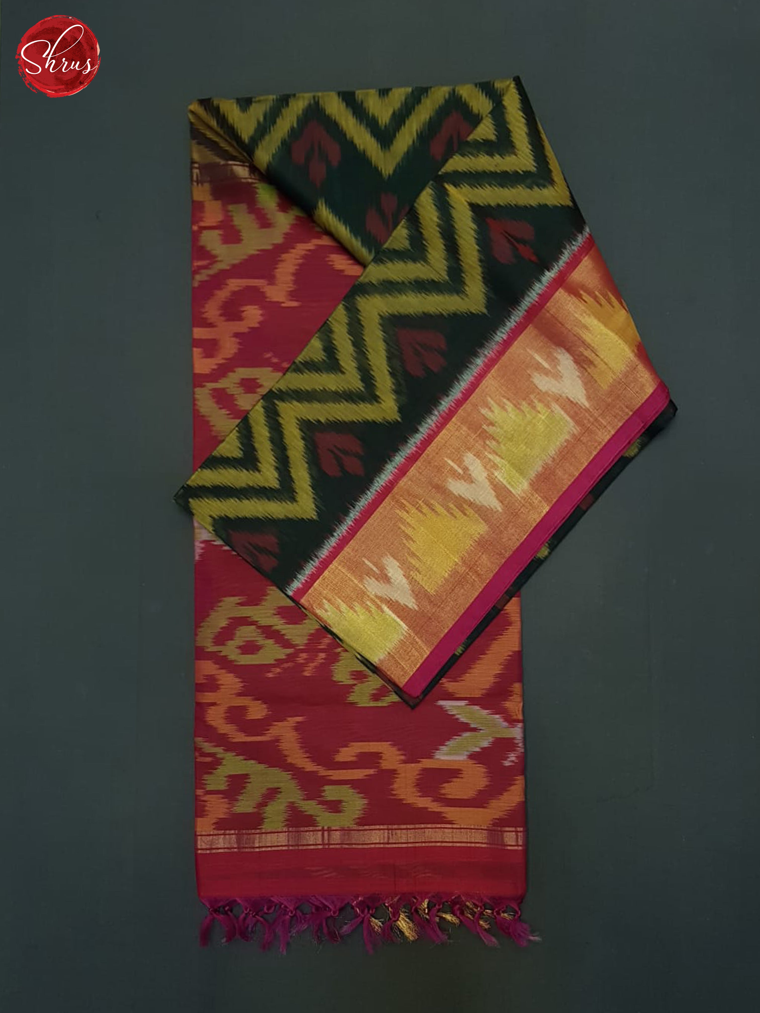 Green And Pink- Pochampally Silk Cotton Saree - Shop on ShrusEternity.com