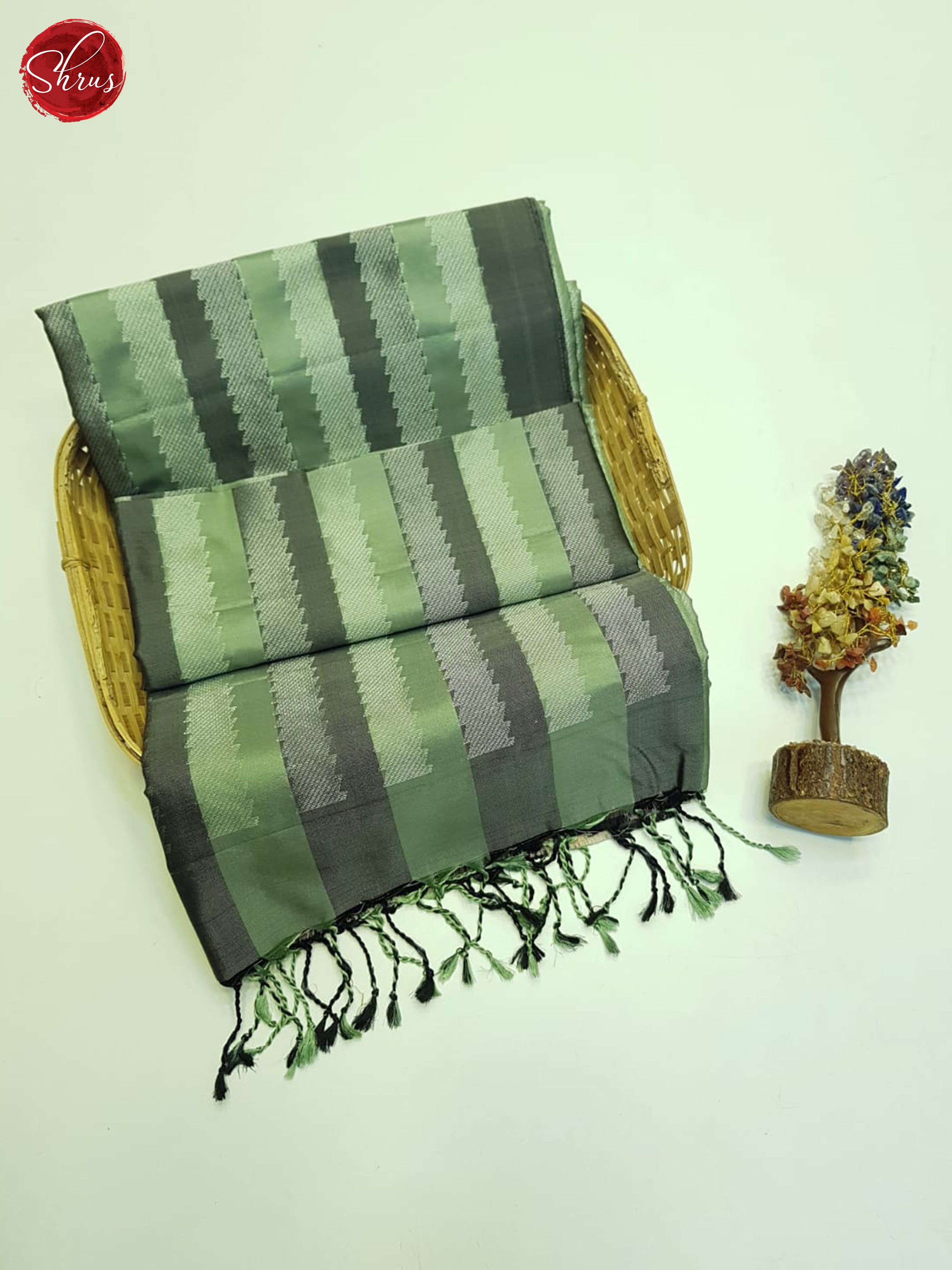 Green And Grey - Shop on ShrusEternity.com