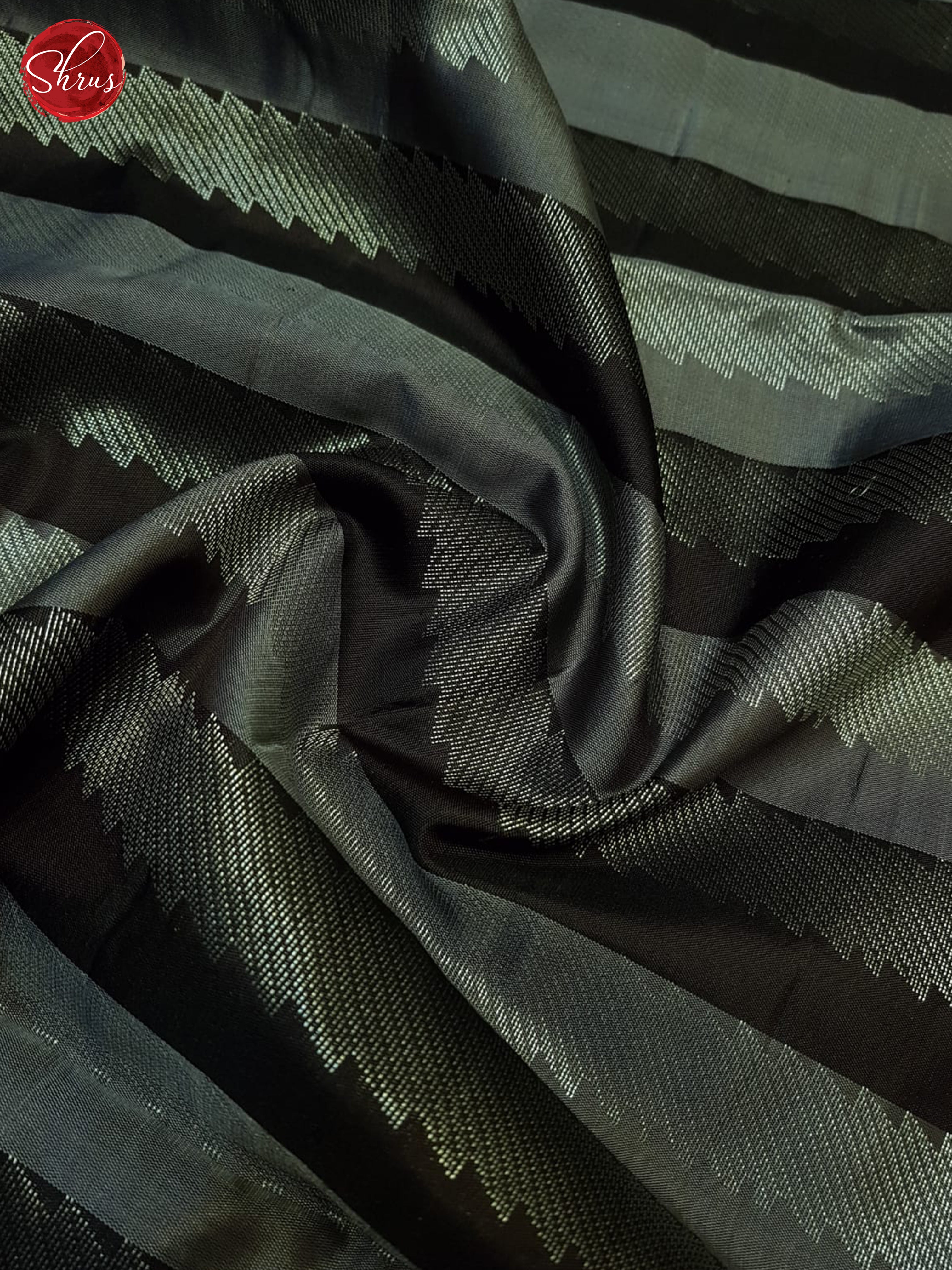 Grey And Black- Soft Silk Saree-4