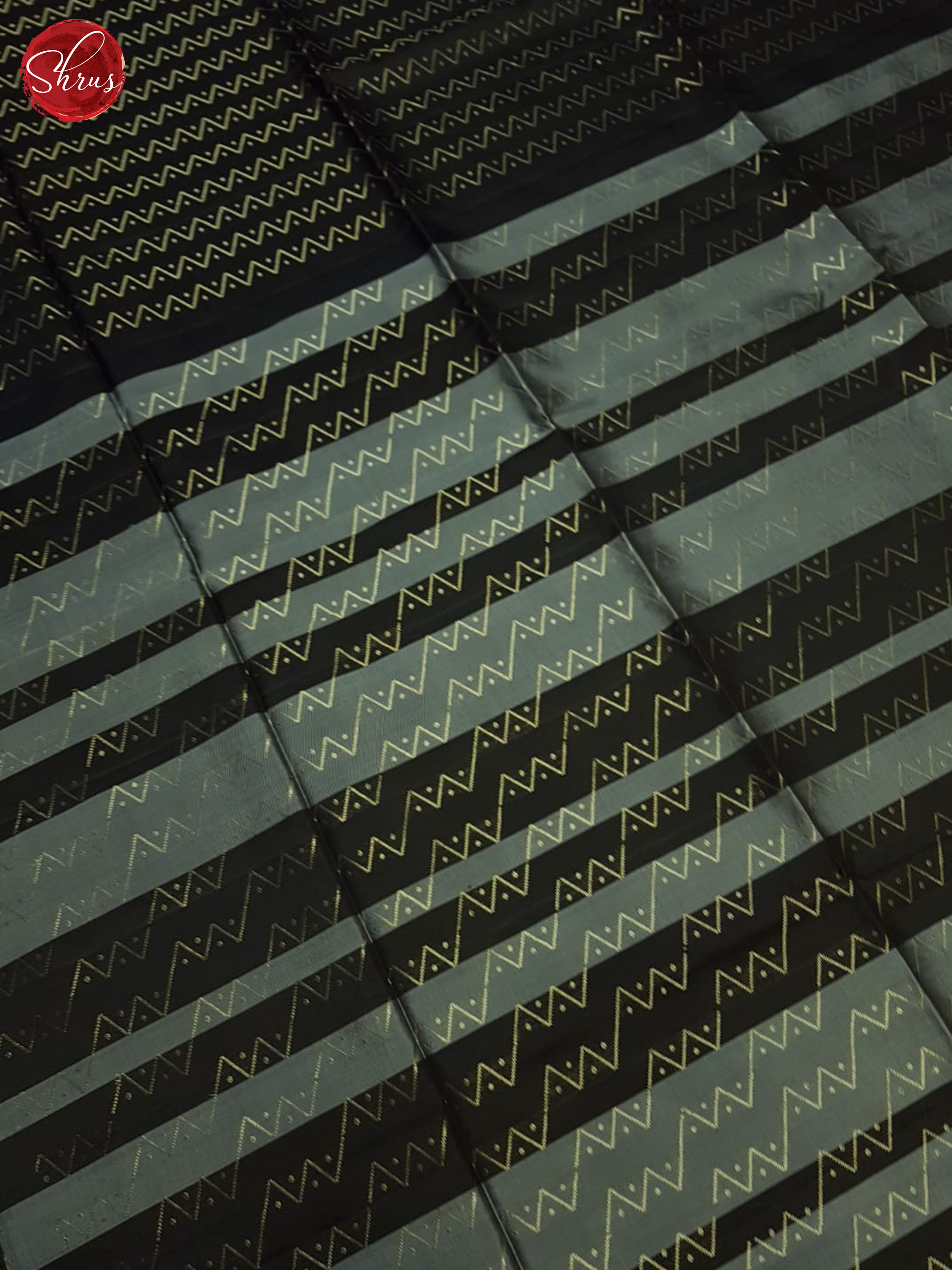 Grey And Black- Soft Silk Saree-3