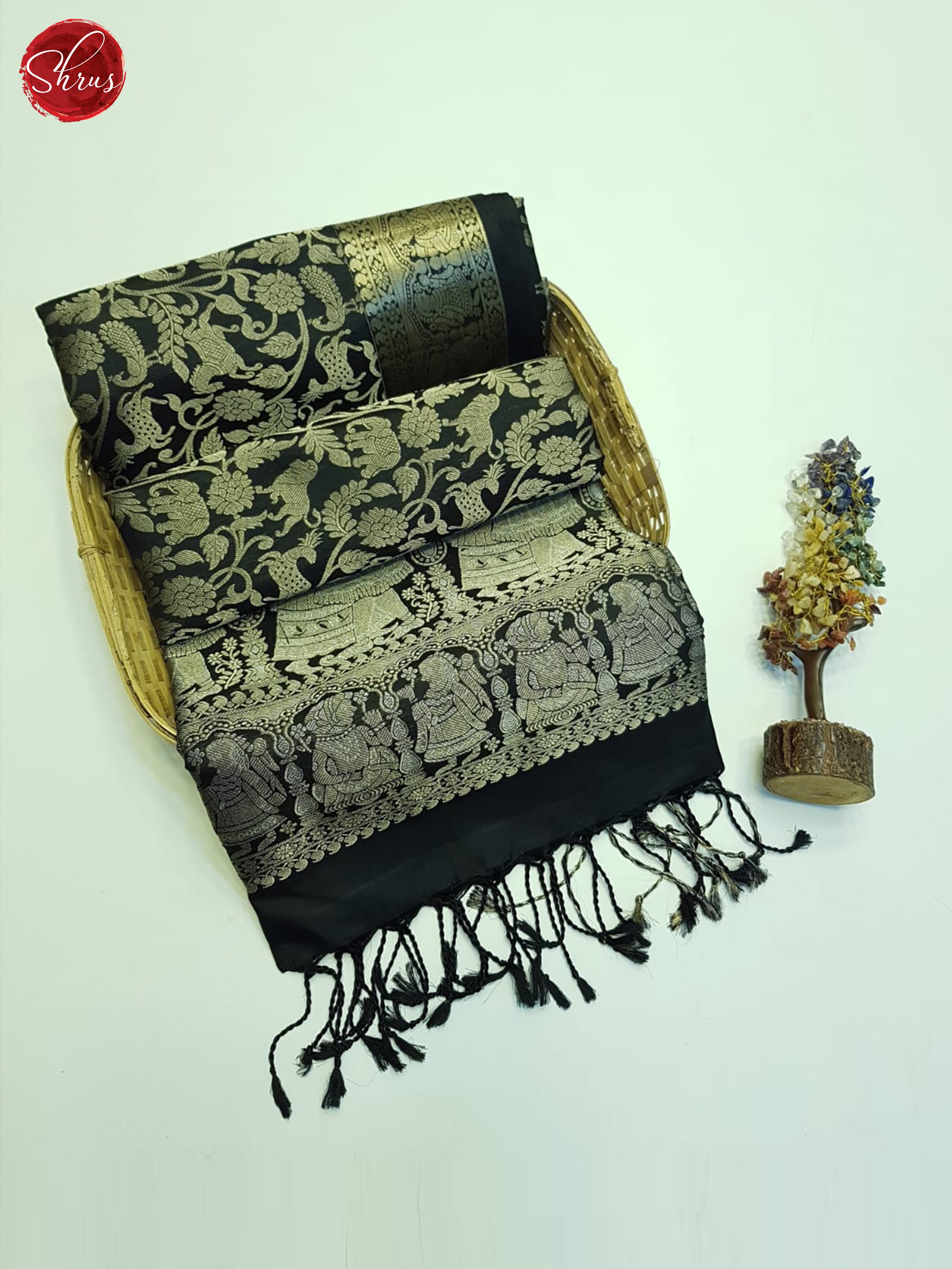 Black(Single tone)-Soft Silk Saree - Shop on ShrusEternity.com