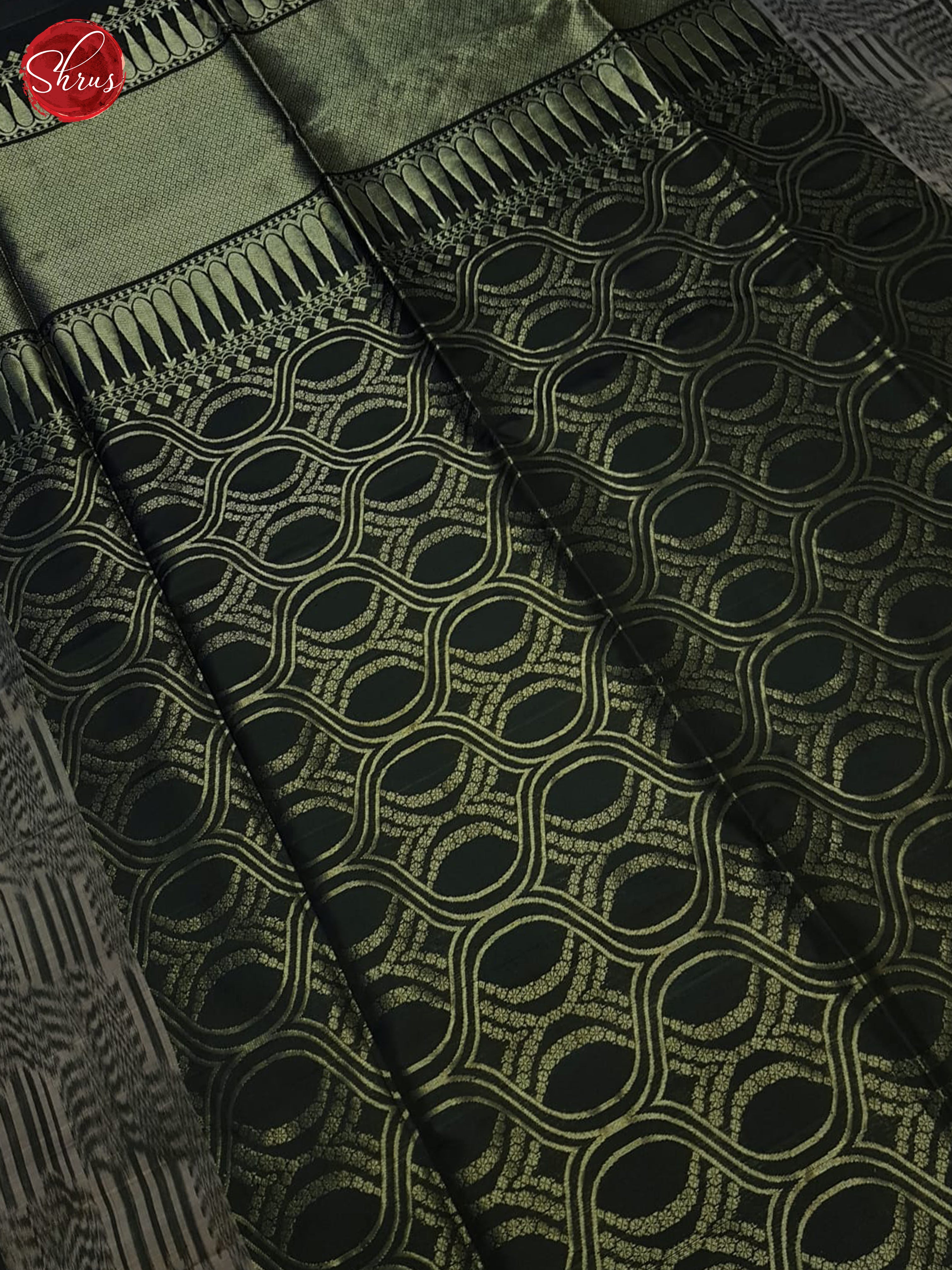 Black(Single tone)-Soft silk saree-3