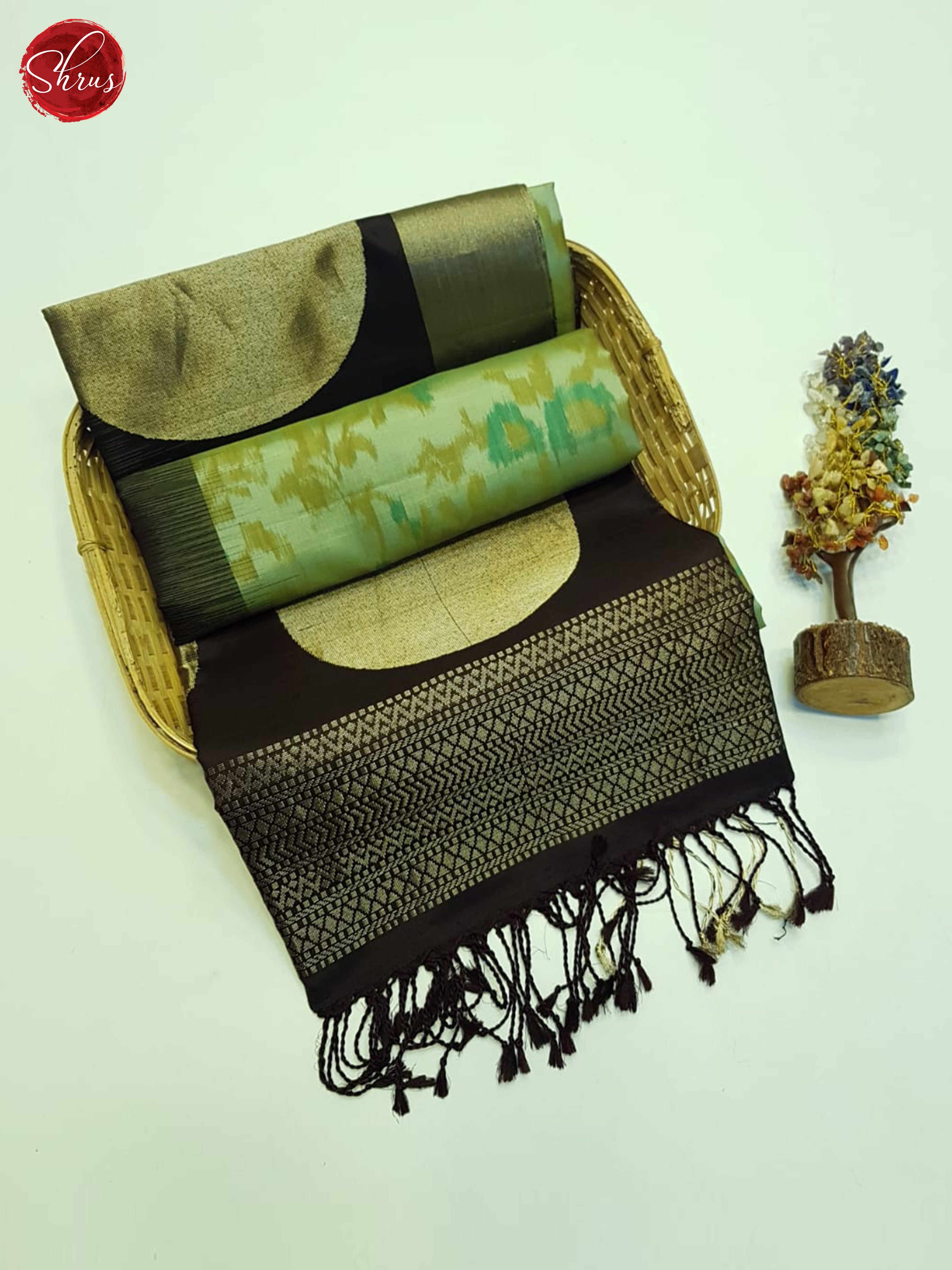 Light Green And Brown - Shop on ShrusEternity.com