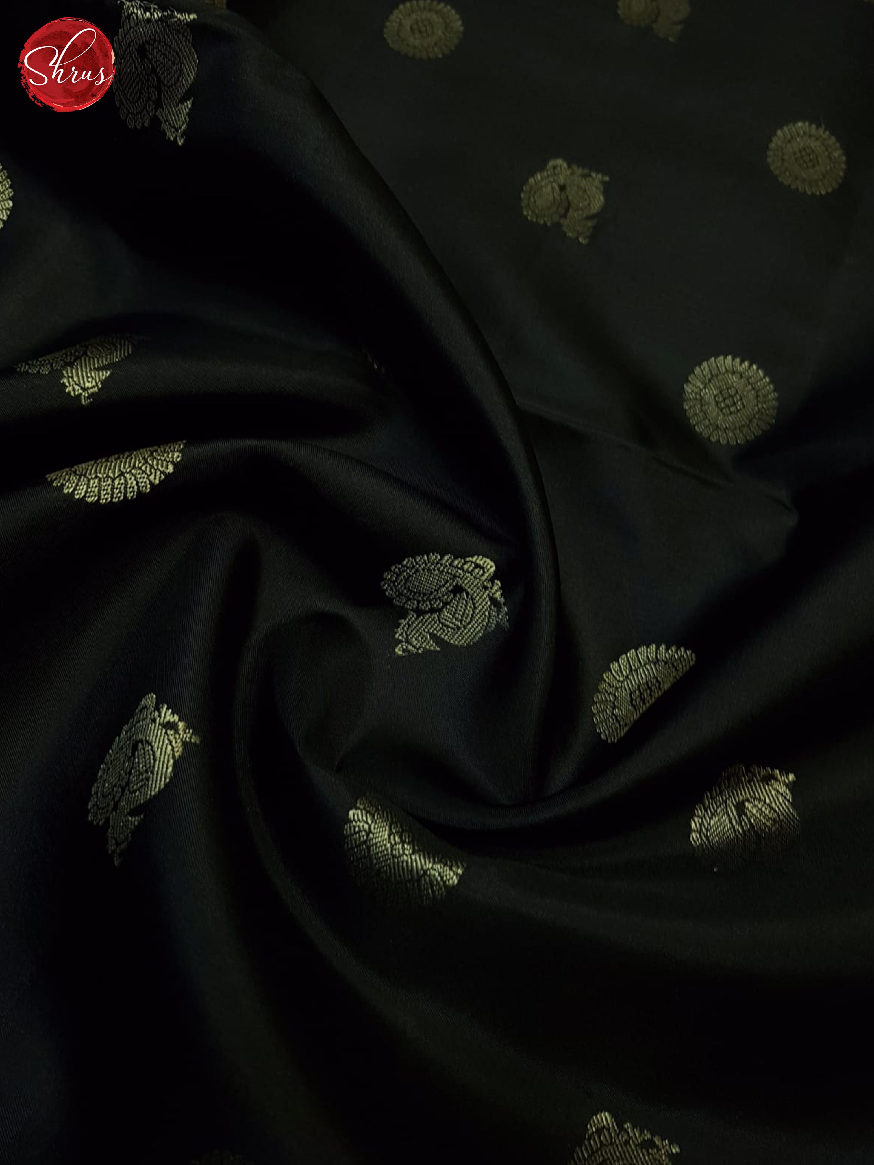 Black And Arraku Marron - Shop on ShrusEternity.com