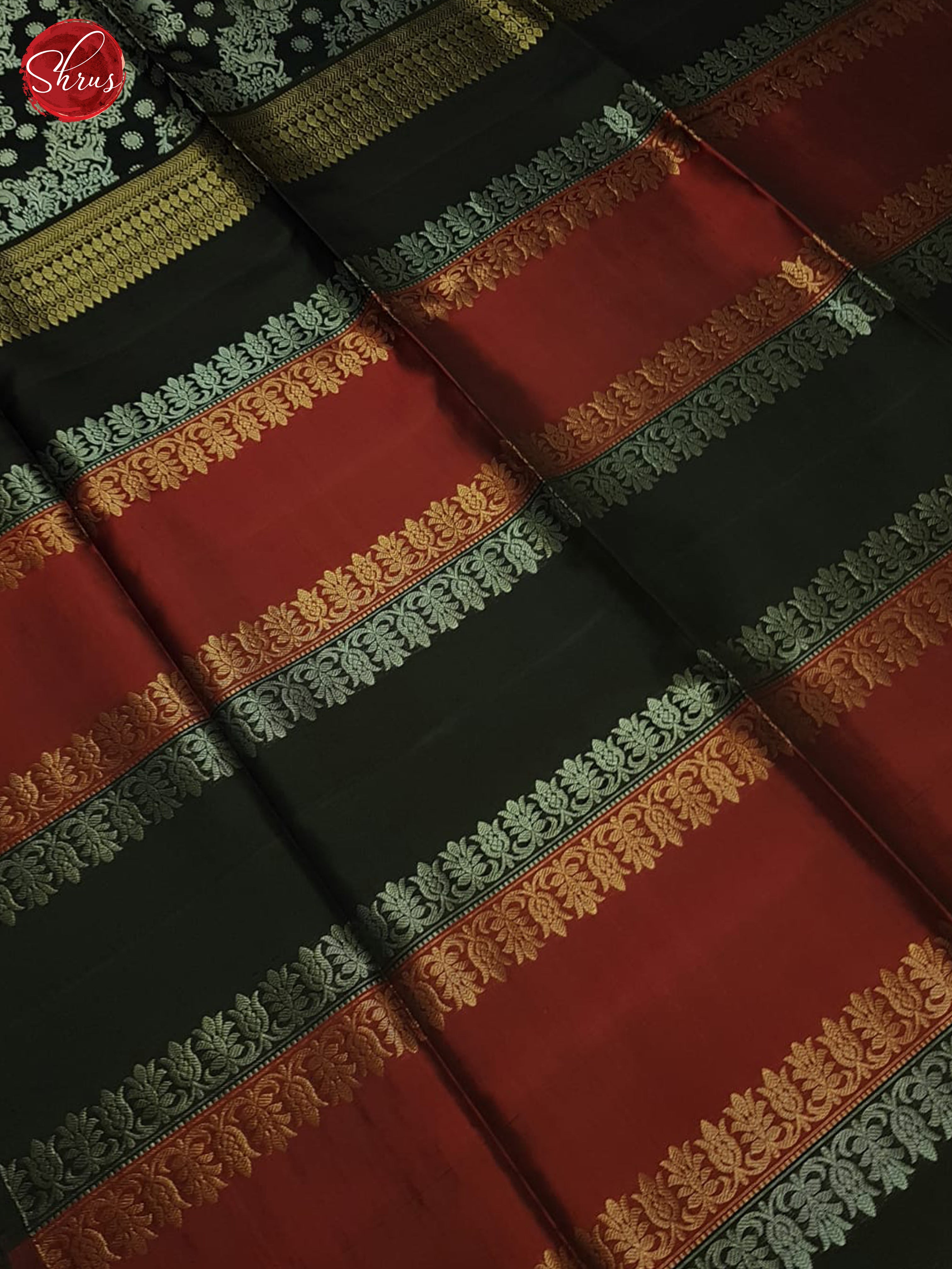Araku Marron And Black- Soft Silk Saree - Shop on ShrusEternity.com