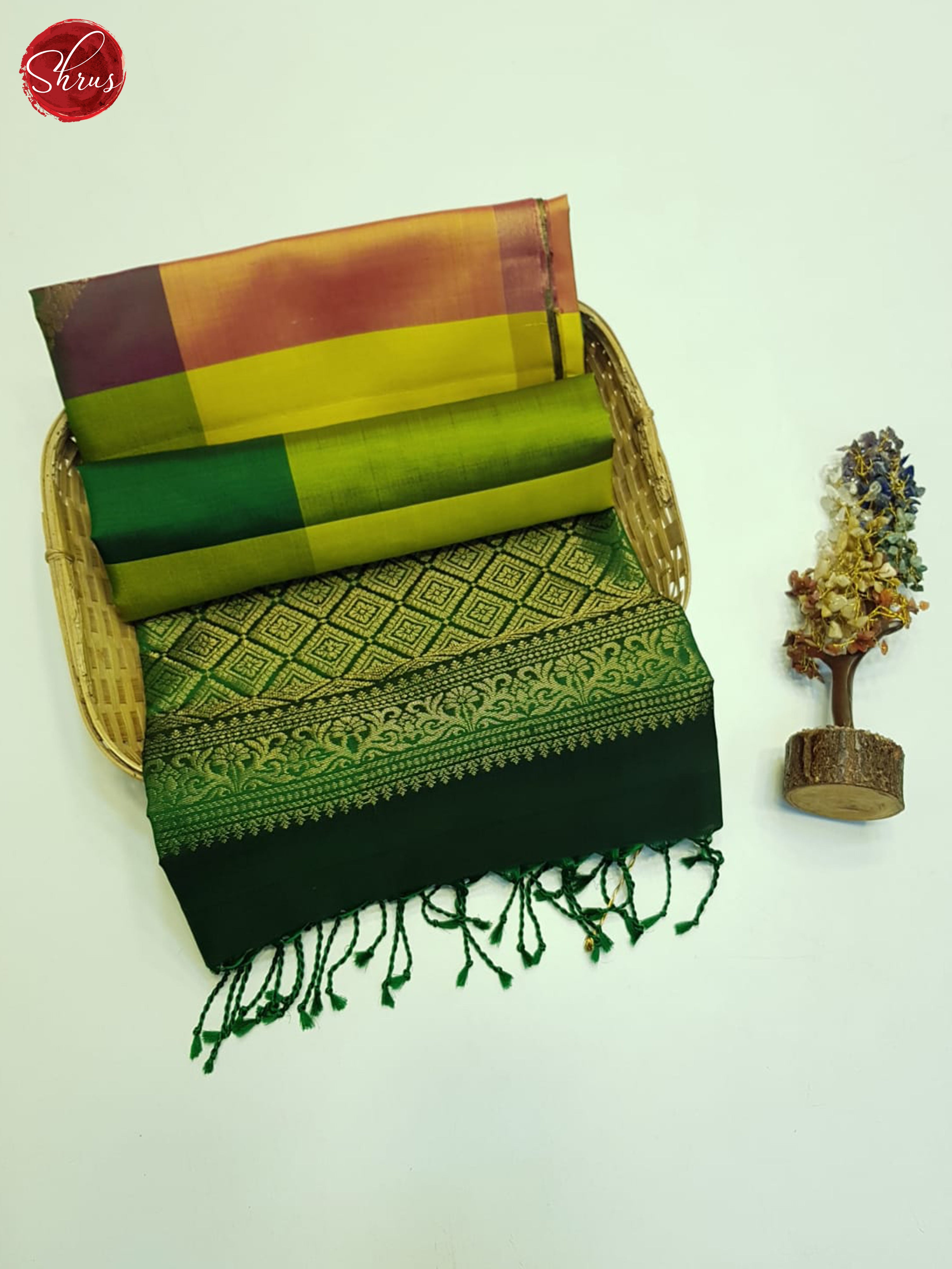 Green - Shop on ShrusEternity.com