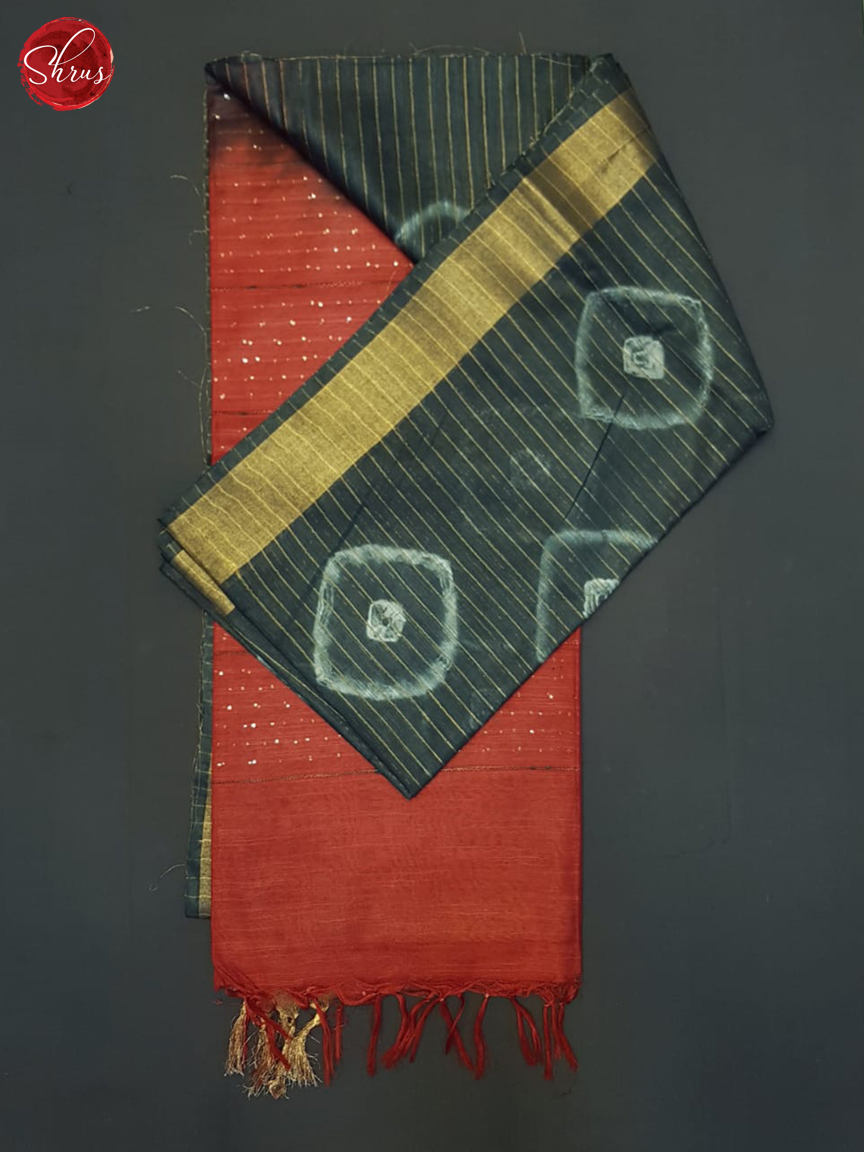 Grey And Red- Shibori Saree - Shop on ShrusEternity.com