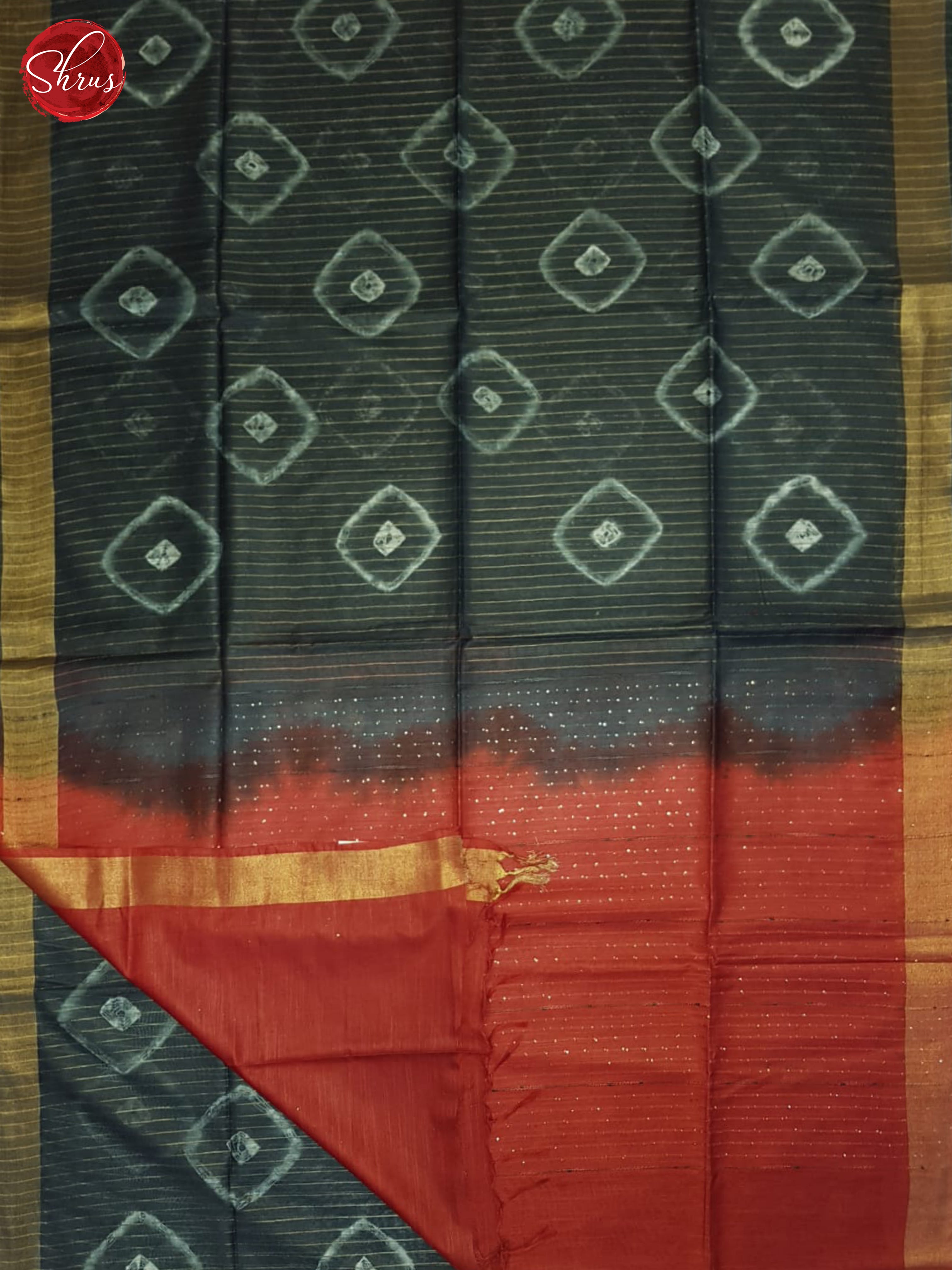 Grey And Red- Shibori Saree - Shop on ShrusEternity.com