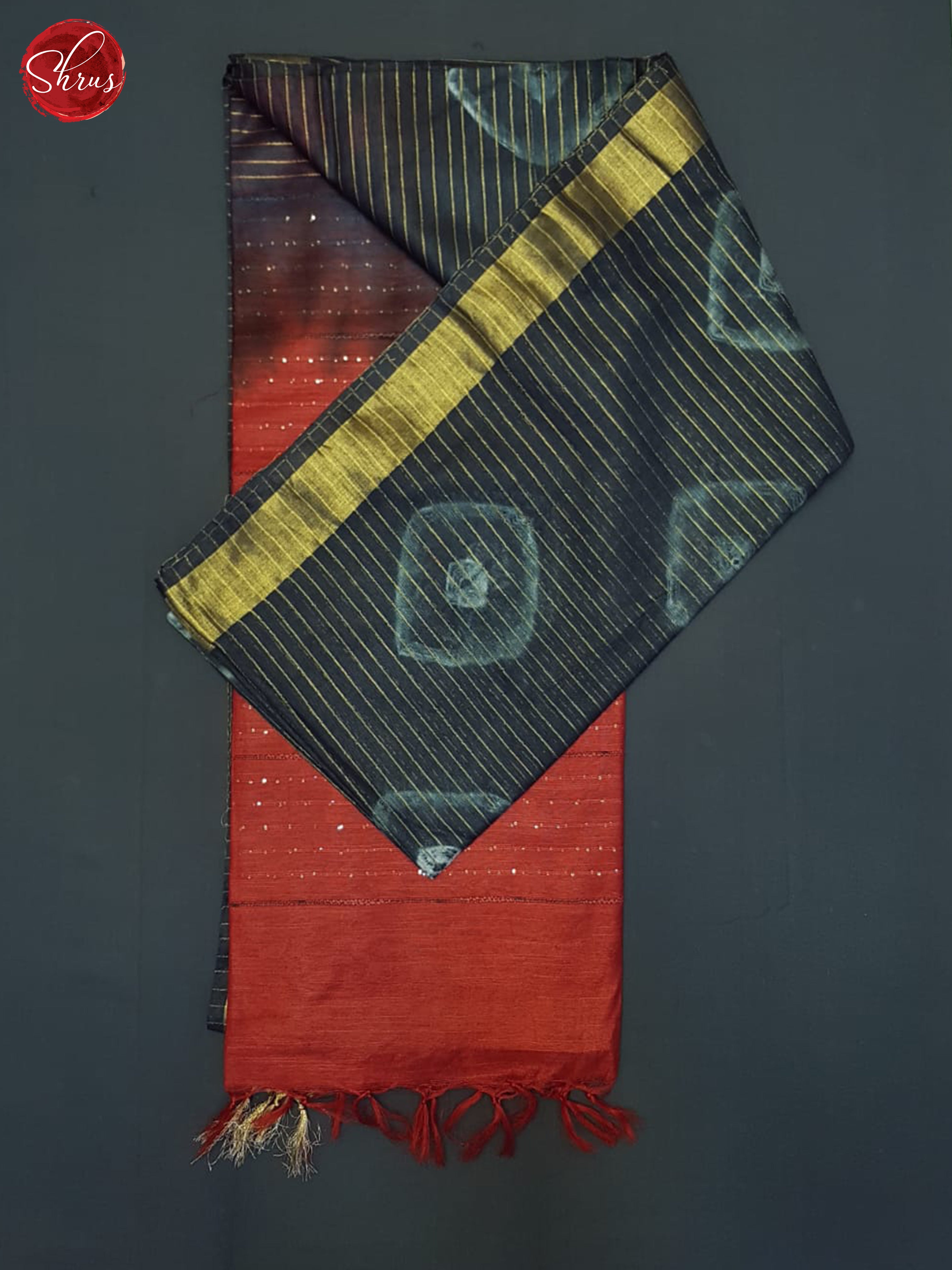Grey And Red- Shibori Saree - Shop on ShrusEternity.com