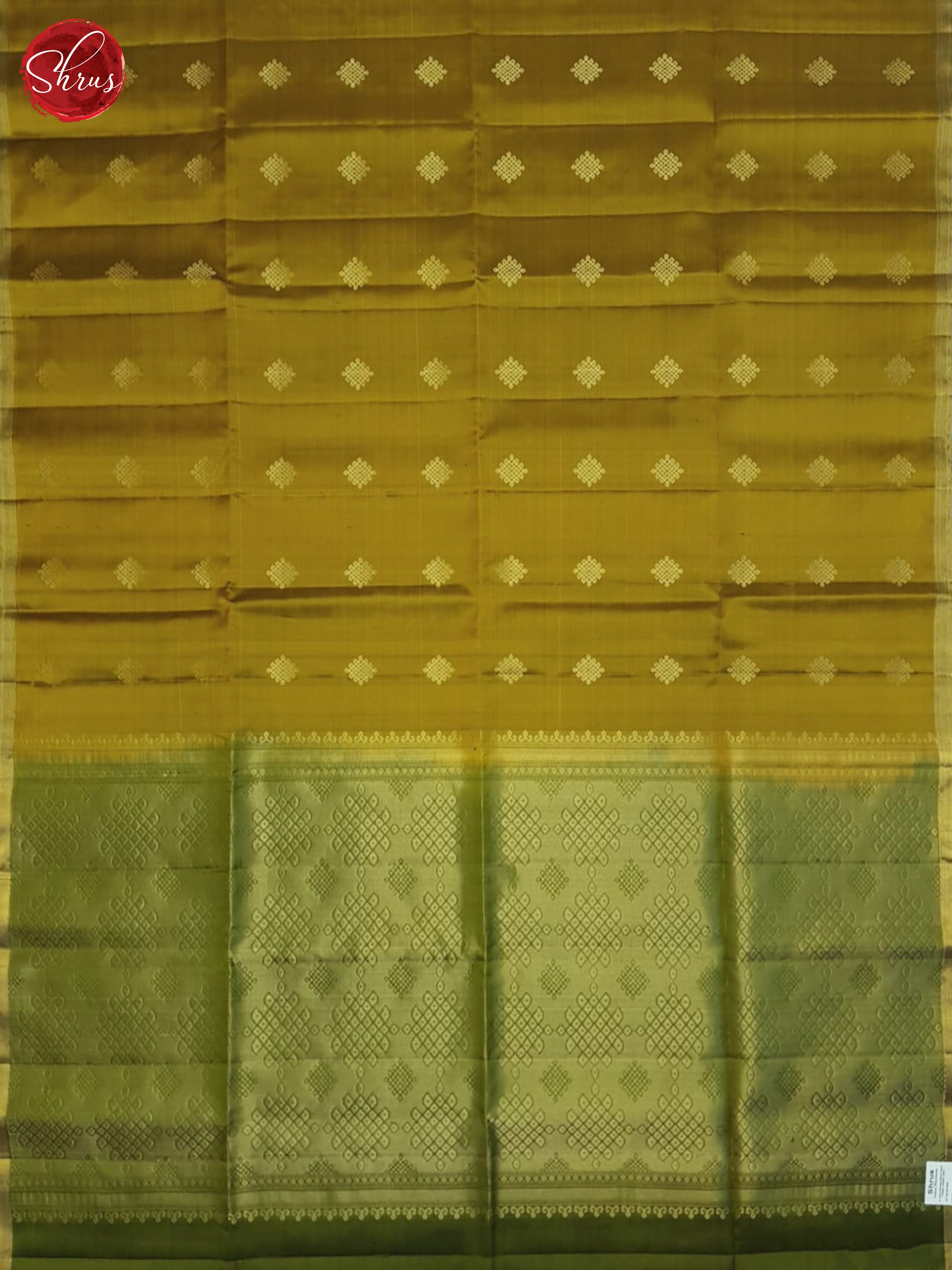 Mathulir Green & Mehandi Green- Soft Silk saree - Shop on ShrusEternity.com