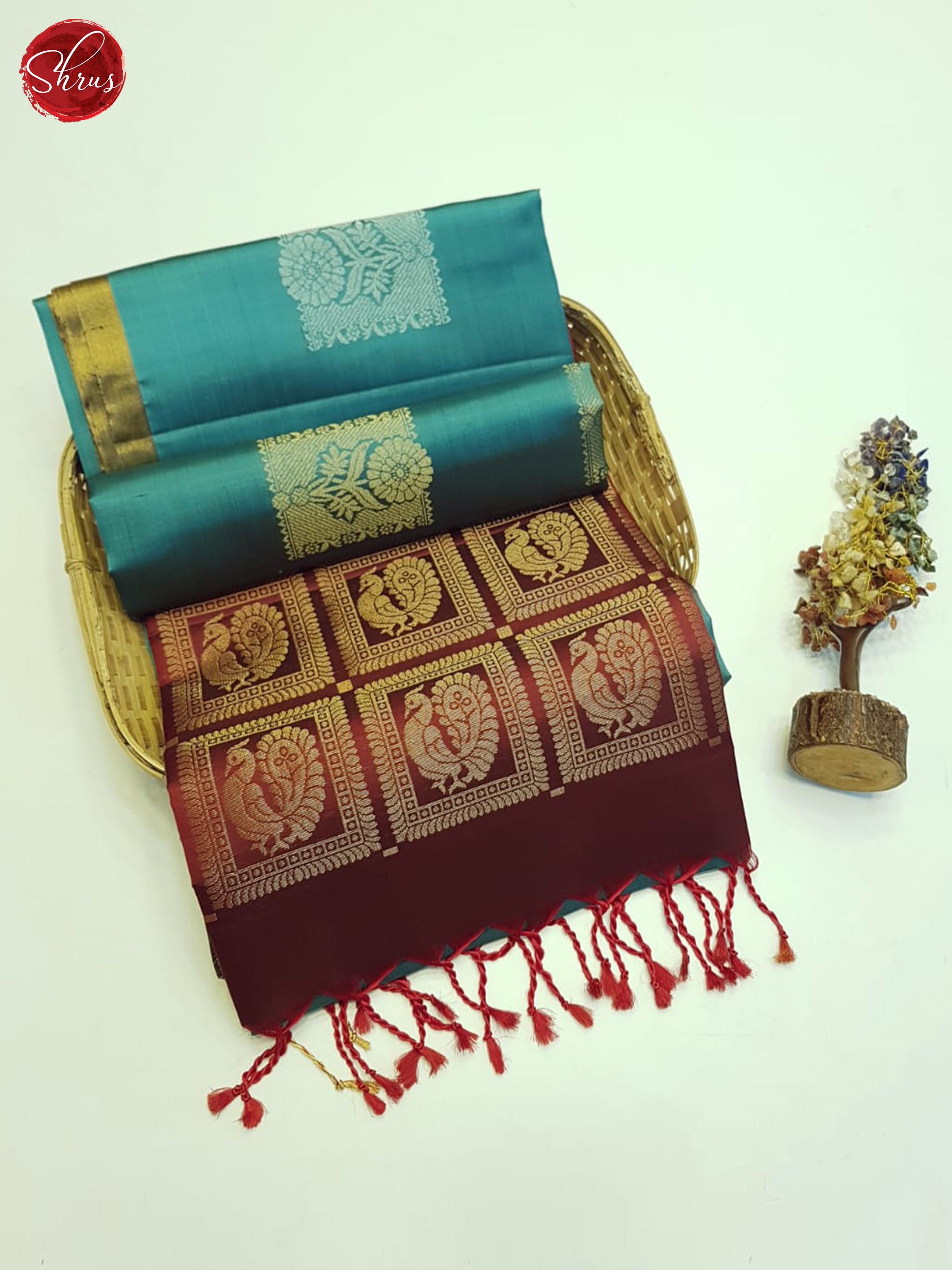Blue And Arakku Maroon- Soft Silk Saree - Shop on ShrusEternity.com