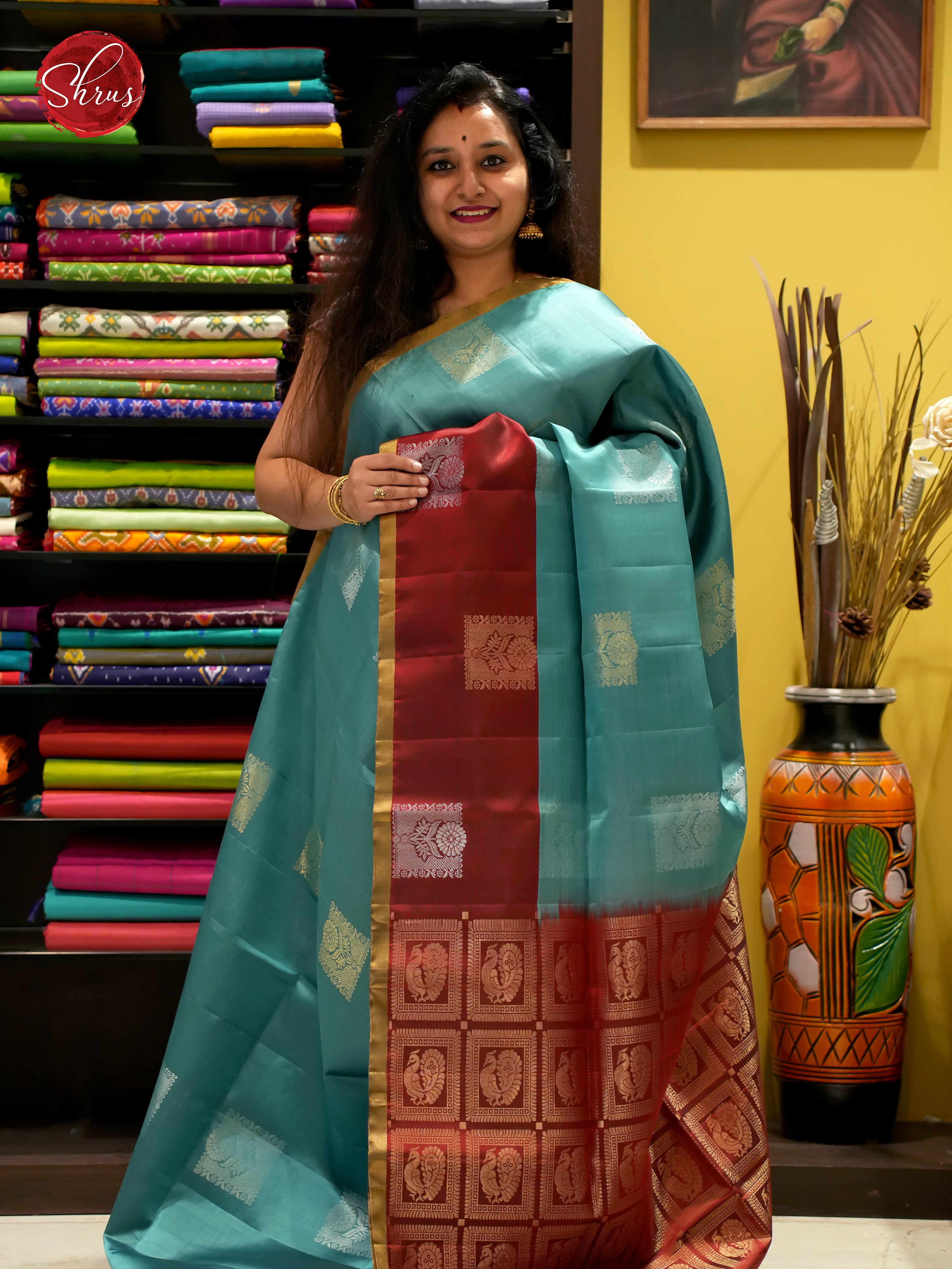 Blue And Arakku Maroon- Soft Silk Saree - Shop on ShrusEternity.com