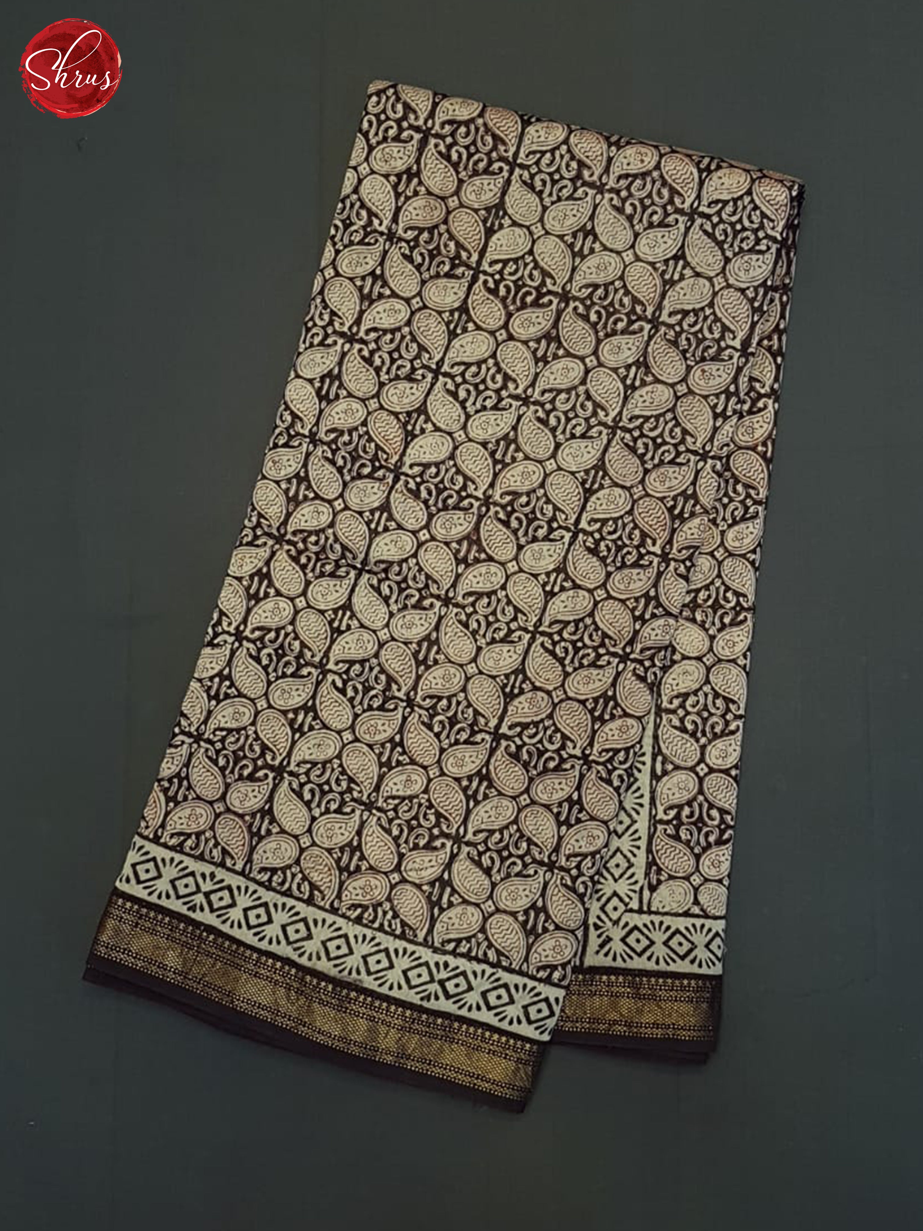 Cream and black -Maheshwari silk cotton saree - Shop on ShrusEternity.com