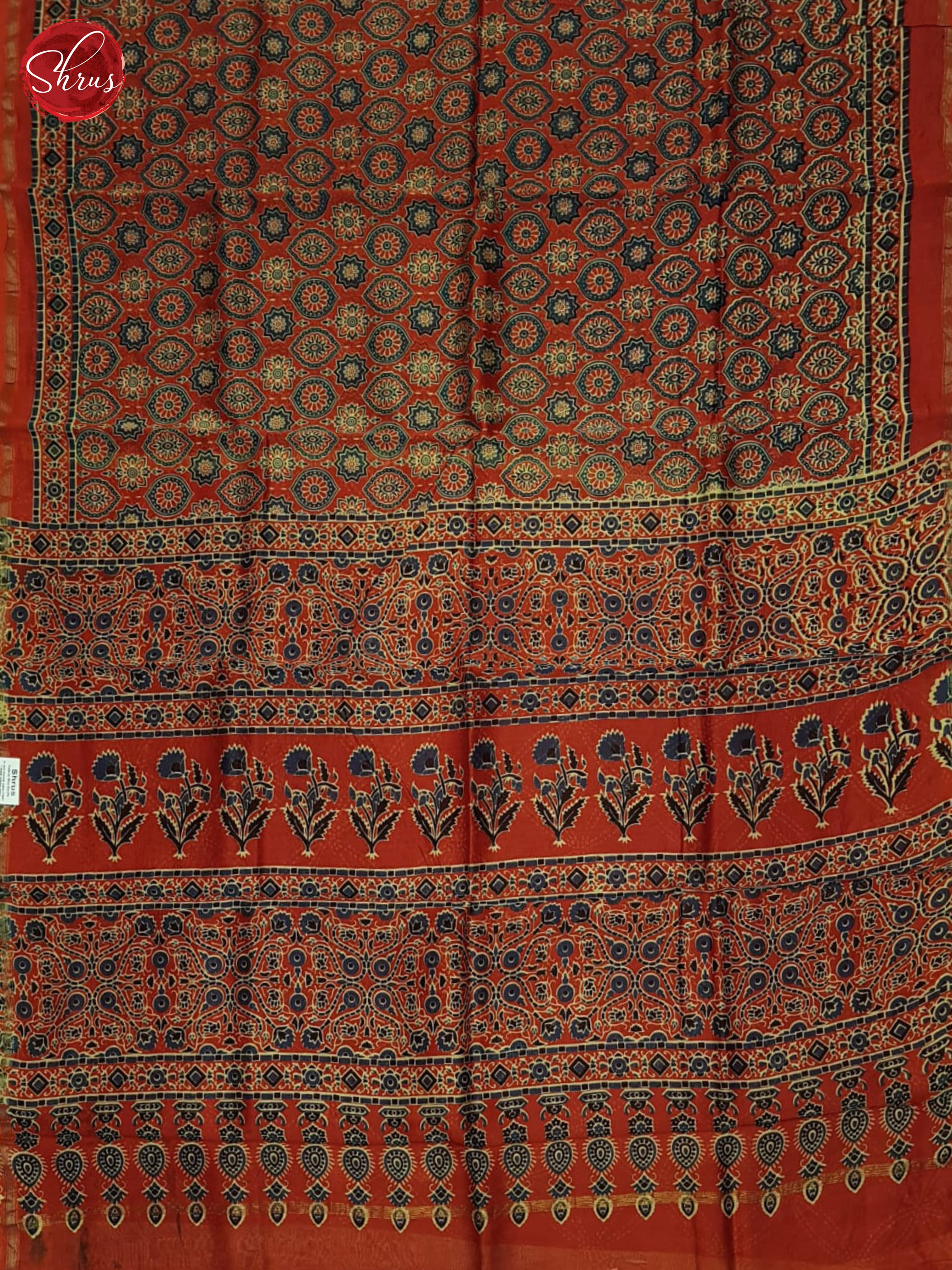 Red(Single Tone)- Maheshwari Silk Cotton saree - Shop on ShrusEternity.com